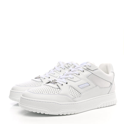 Gucci Calfskin Perforated Mens Interlocking G Sneakers 8 Great White 3 of 9