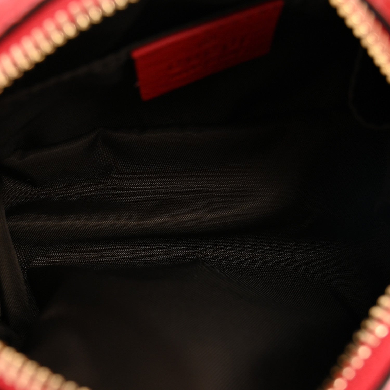 Gucci Pebbled Calfskin Soho Small Cosmetic Case Red 5 of 8