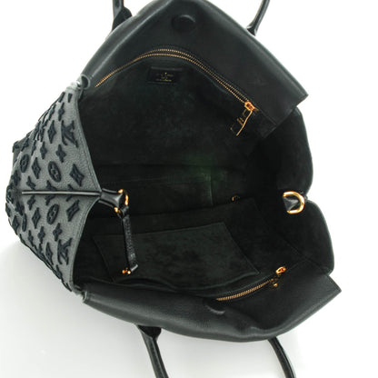 Louis Vuitton Veau Cachemire Tote W PM Black 5 of 6