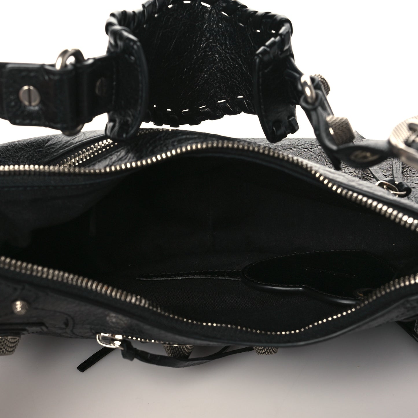 Agneau Arena Small Le Cagole Shoulder Bag Black