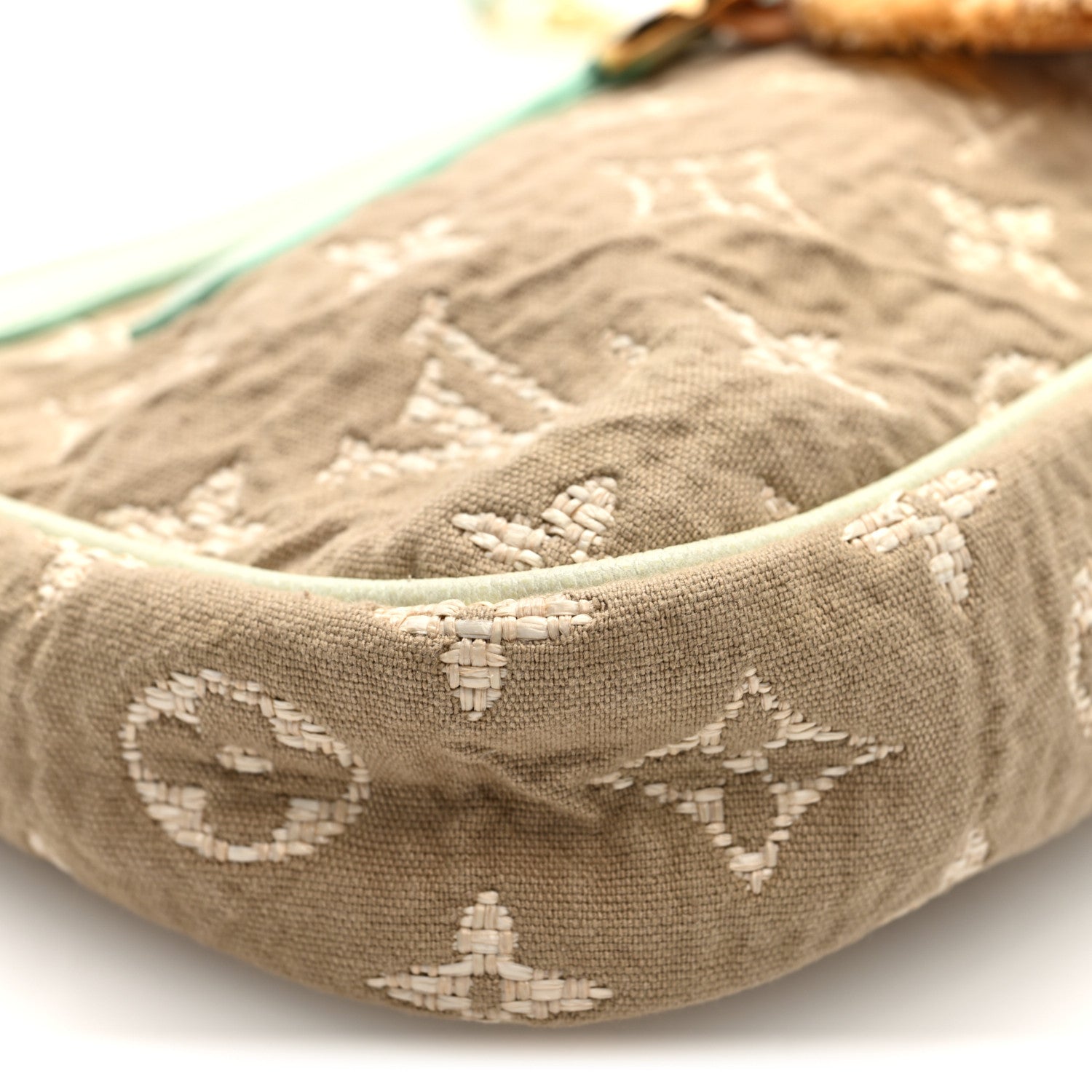 Louis Vuitton Monogram Sabbia Pochette Accessories Vert 8 of 9