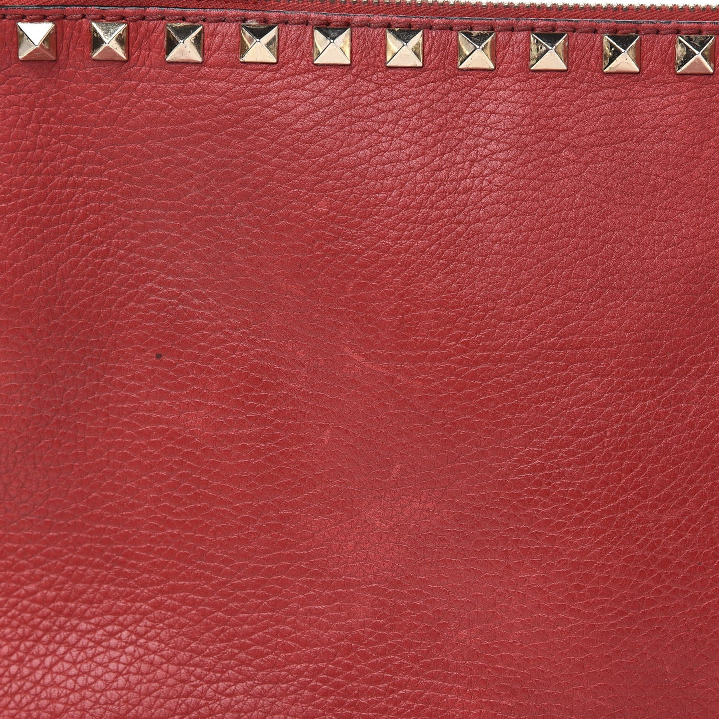Pebbled Calfskin Large Rockstud Zip Pouch Rosso Valentino