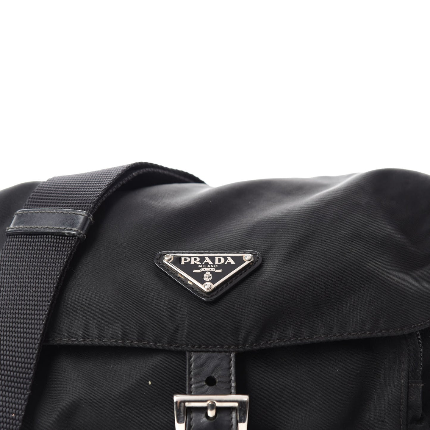 Nylon Vela Messenger Black