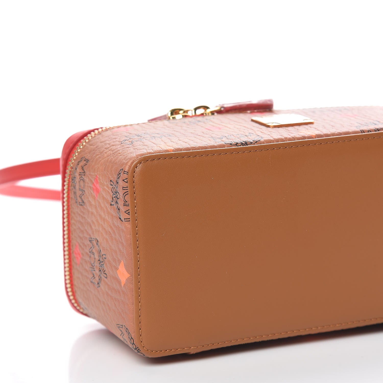 MCM Visetos Rockstar Vanity Case Cognac 8 of 9