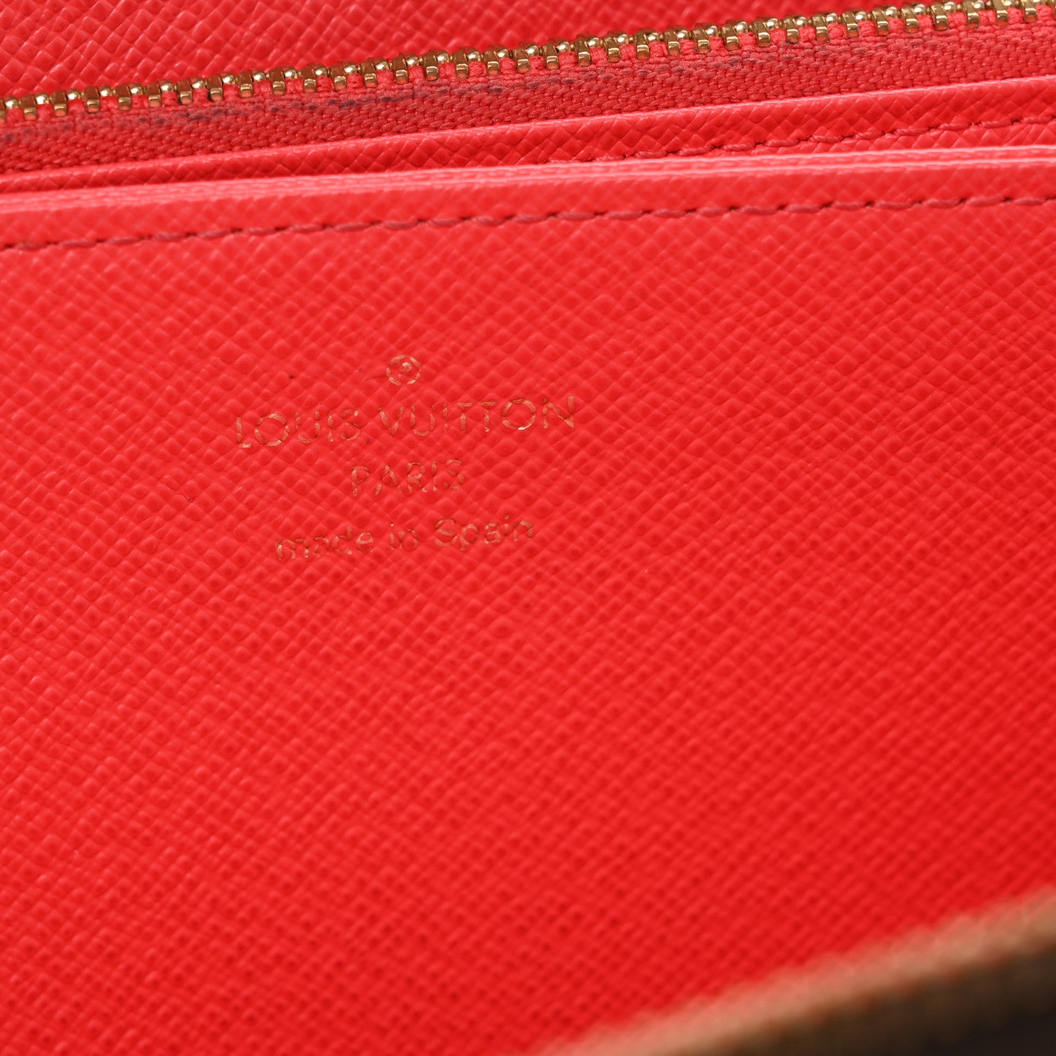 Louis Vuitton Damier Ebene 2016 Christmas Animation Zippy Wallet Rouge 6 of 9