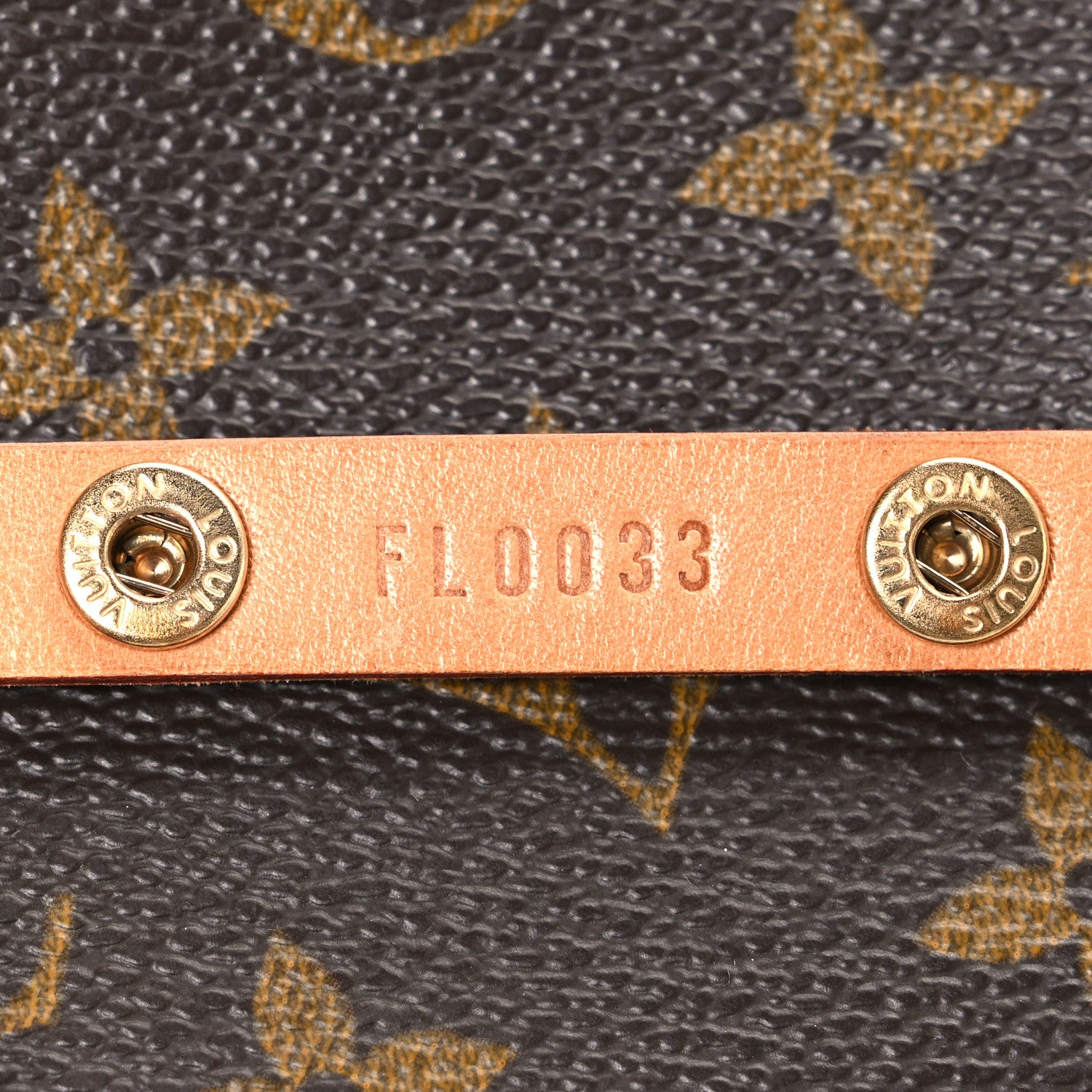 Louis Vuitton Monogram Pochette Florentine XS 6 of 9