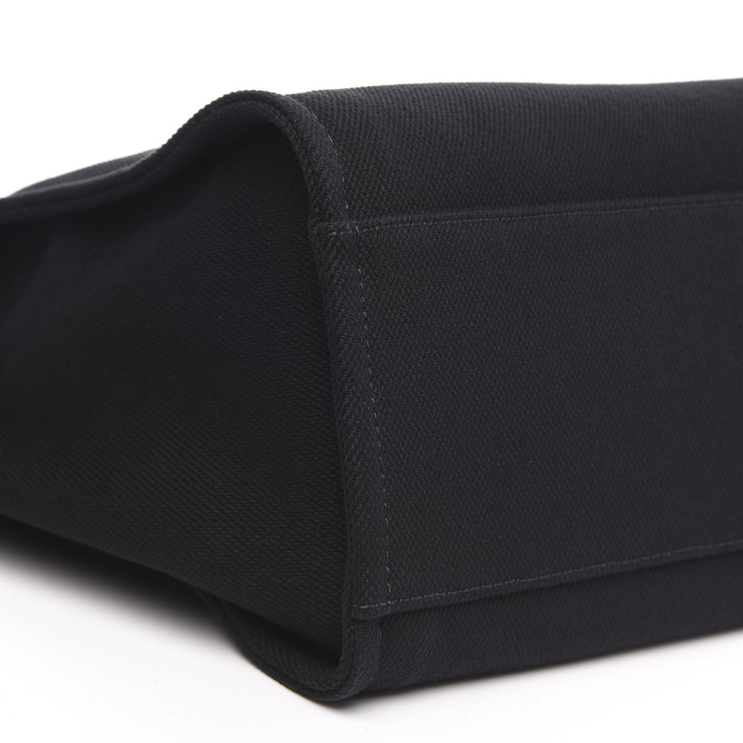 Canvas Pearl Medium Deauville Tote Black
