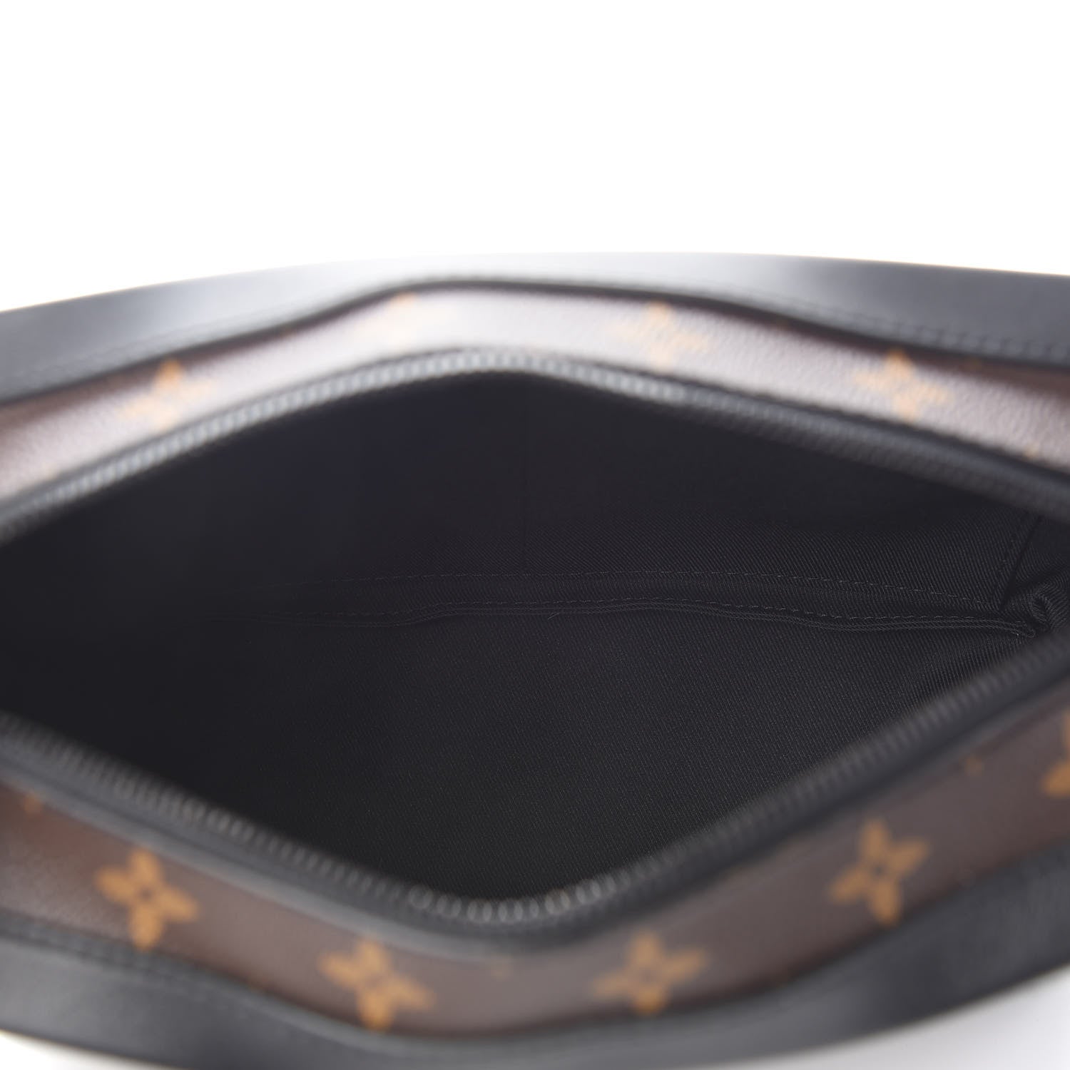 Louis Vuitton Monogram Solar Ray Soft Trunk 5 of 8