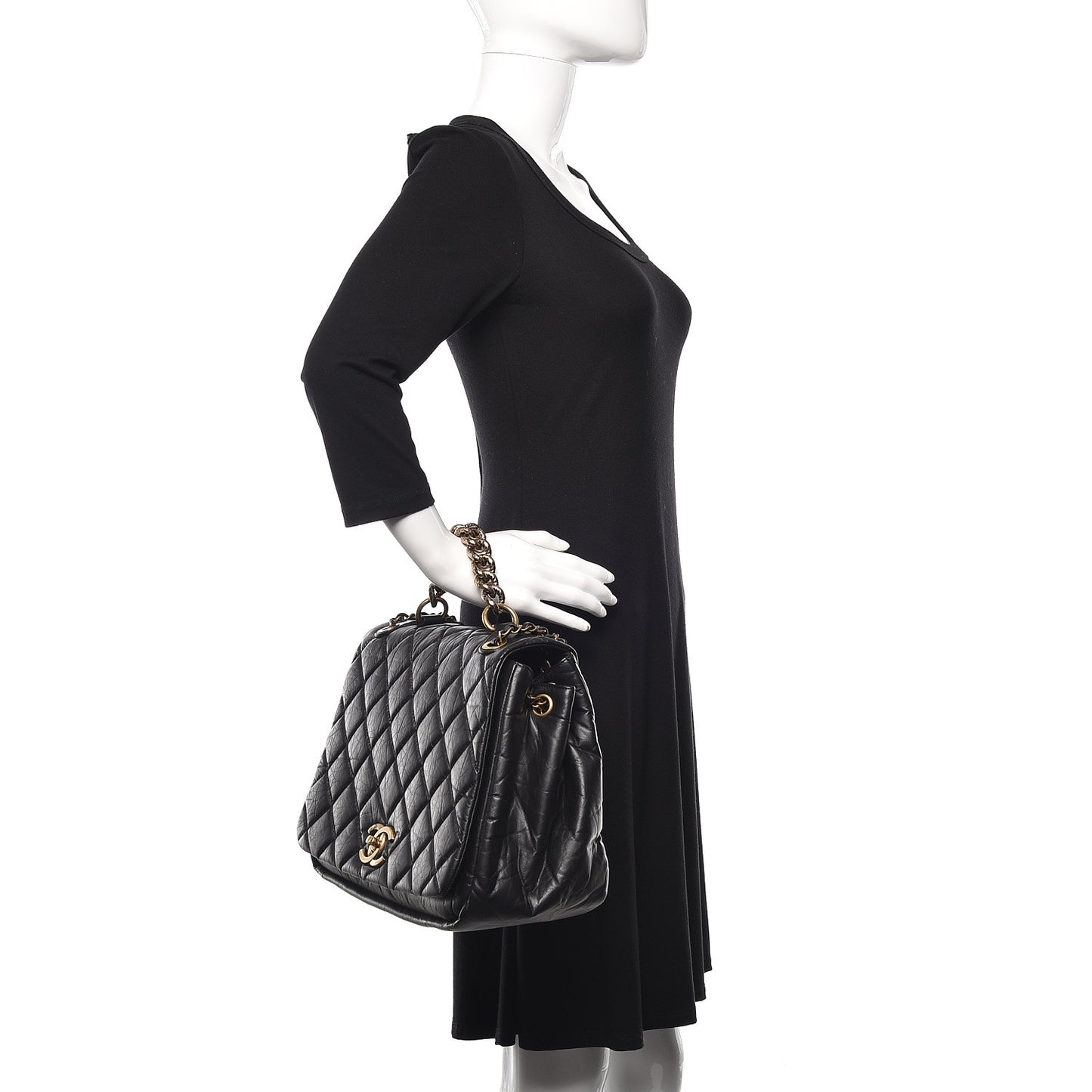Aged Calfskin Quilted Large Pondichery Flap Black