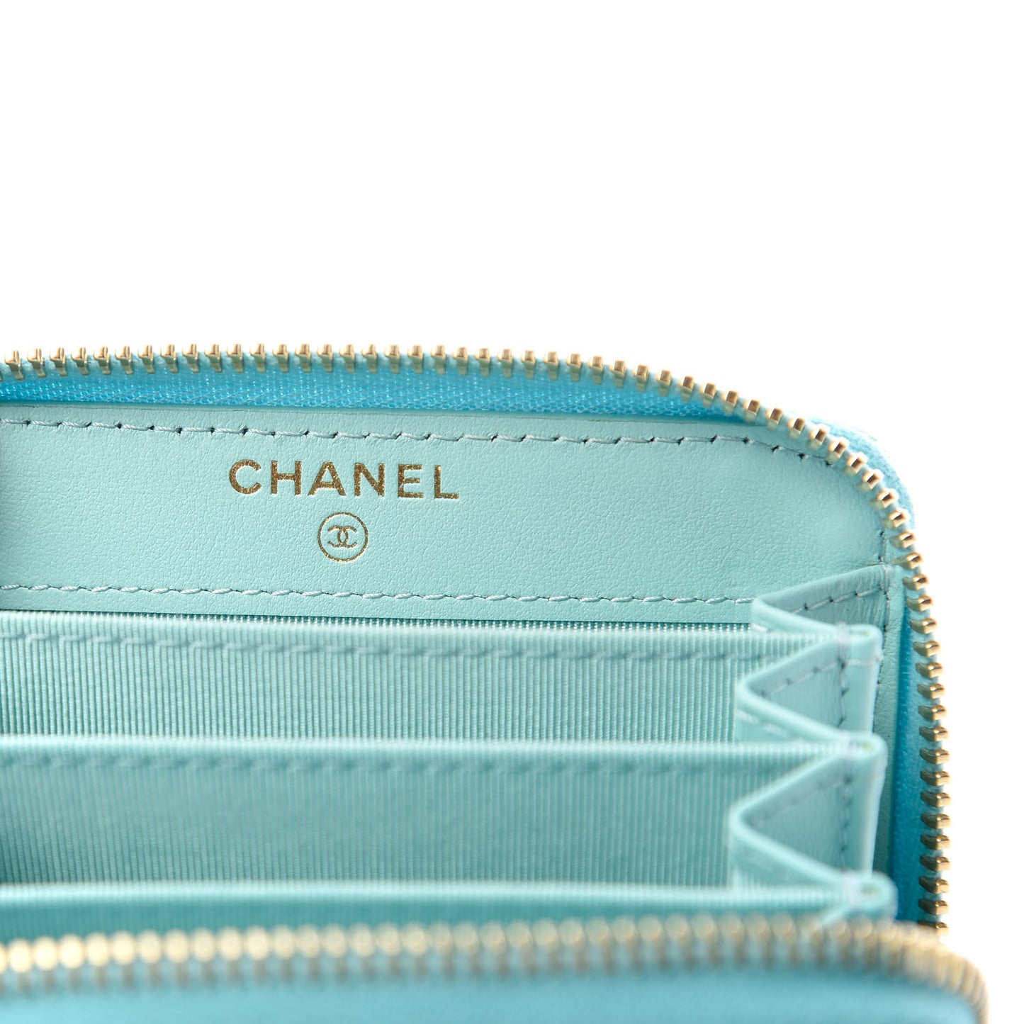 Caviar Quilted Zip Coin Purse Light Blue