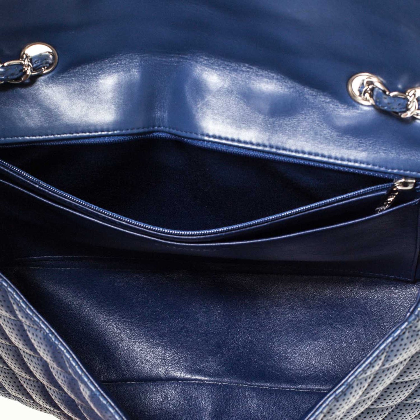 Calfskin Perforated Jumbo Flap Blue