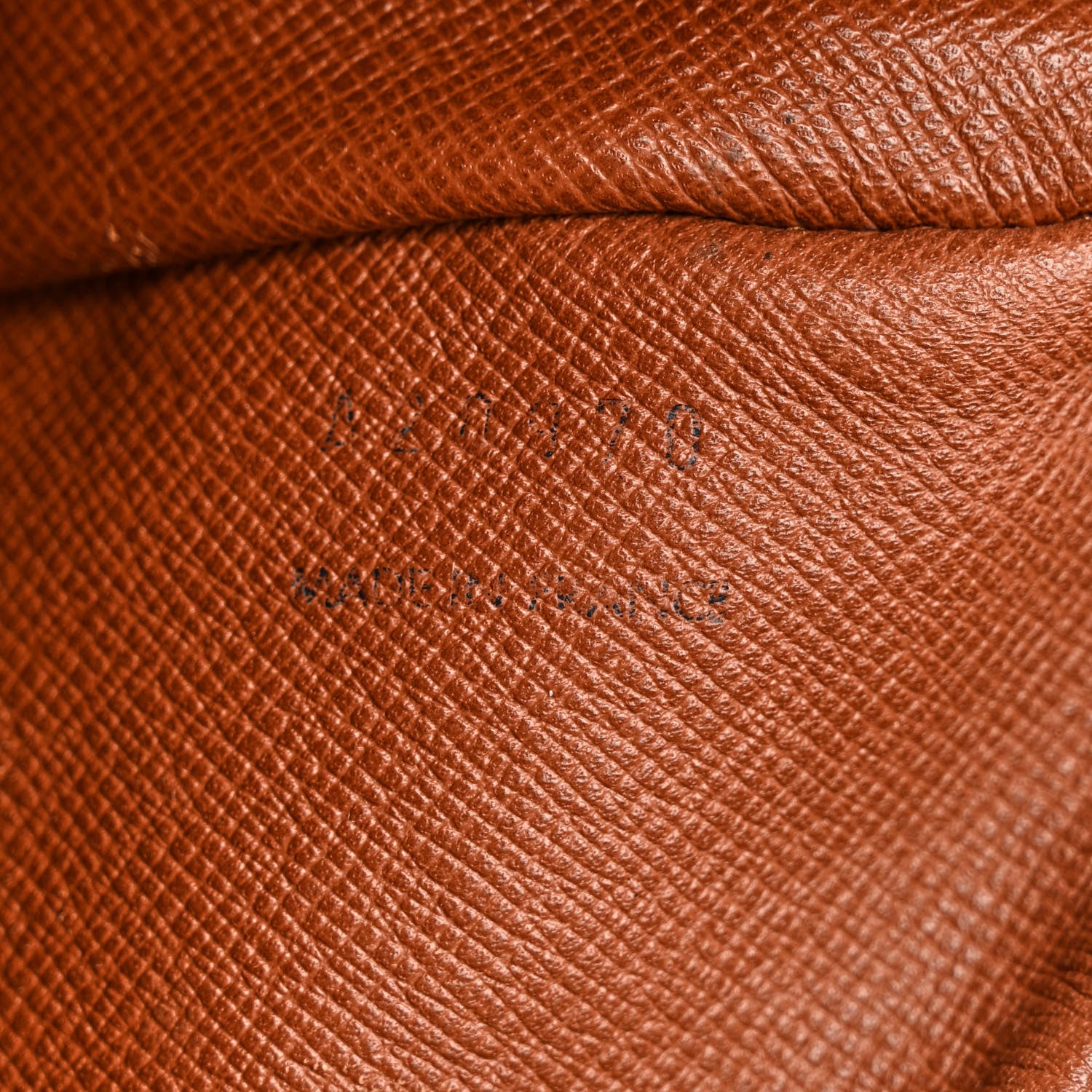 Louis Vuitton Monogram Boulogne 30 7 of 18