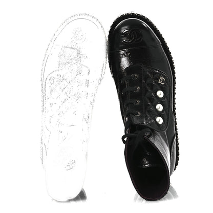 Chanel Crackled Calfskin Velvet Pearl Combat Short Boots 37 Black 2 of 11