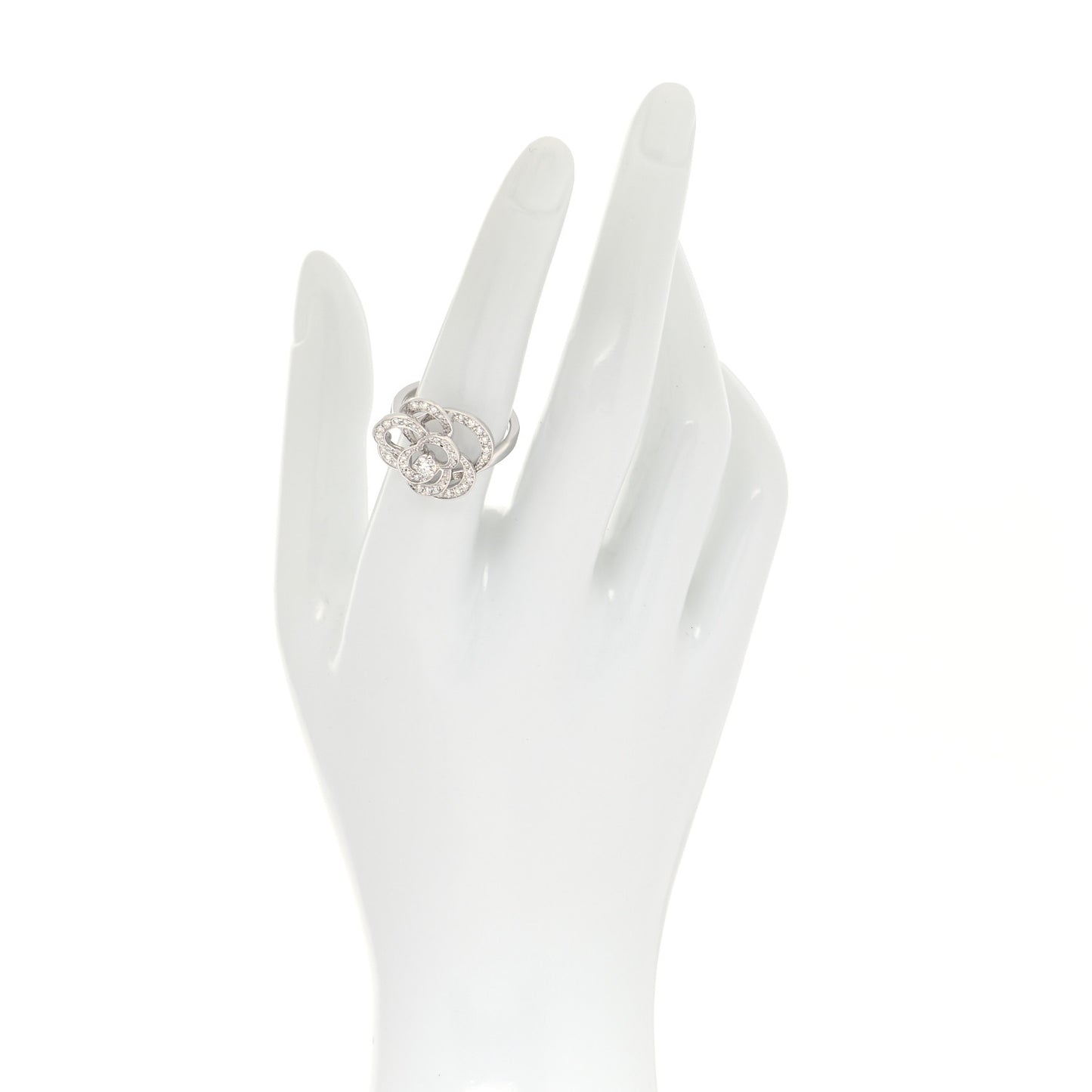18K White Gold Diamond Fil de Camelia Ring 54 6.75