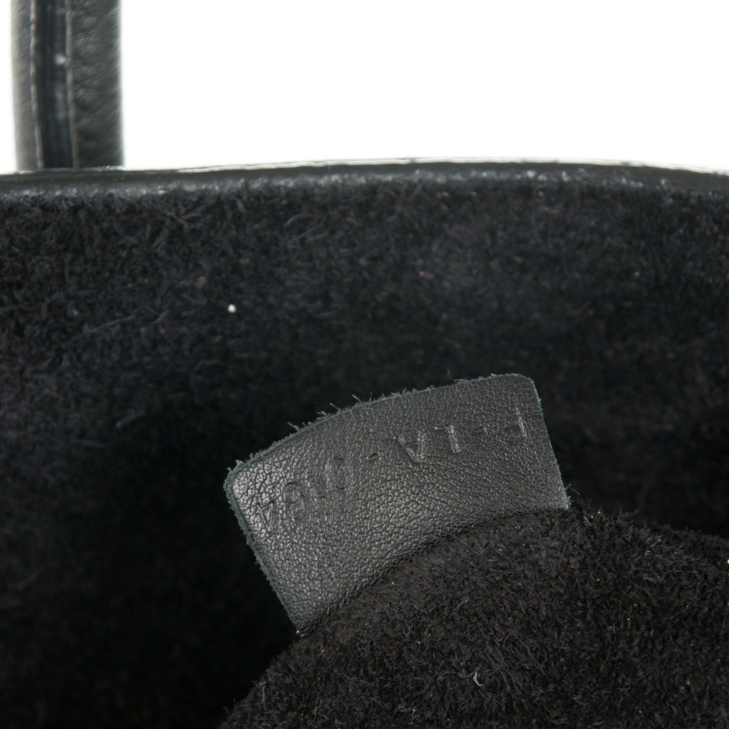 Grained Calfskin Medium Phantom Luggage Black
