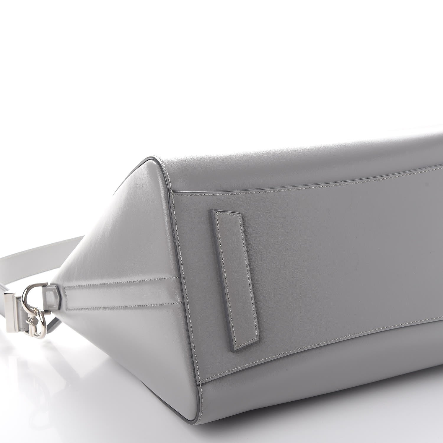 Givenchy Shiny Lord Calfskin Medium Antigona Pearl Grey 6 of 10