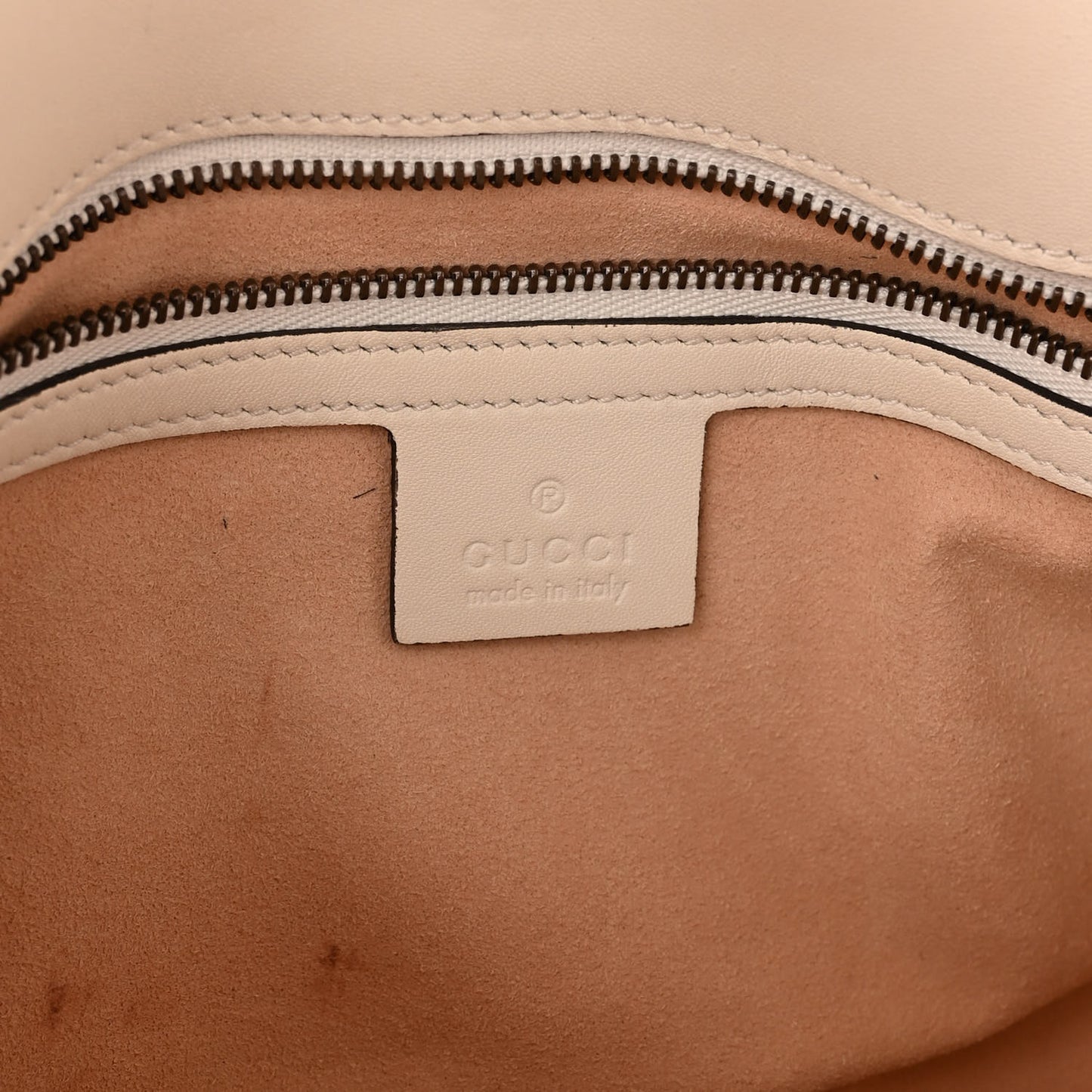 Calfskin Matelasse Small GG Marmont Shoulder Bag White