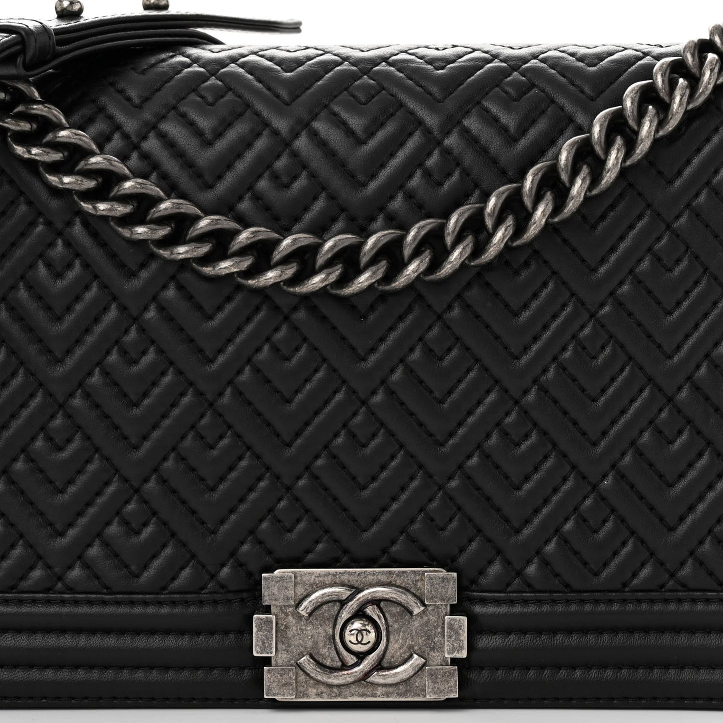 Lambskin Geometric Chevron Quilted New Medium Boy Flap Black
