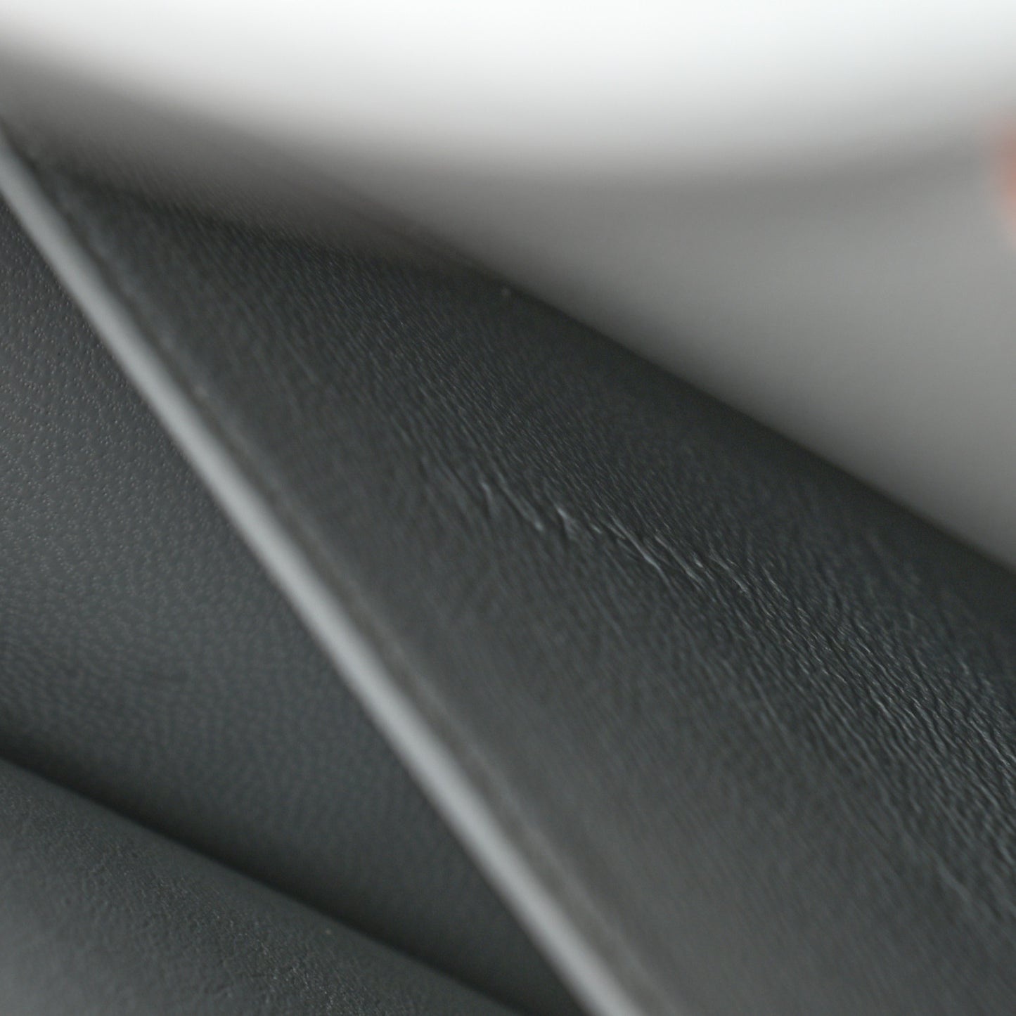 Box Calfskin Teen Classic Box Flap Bag Frost