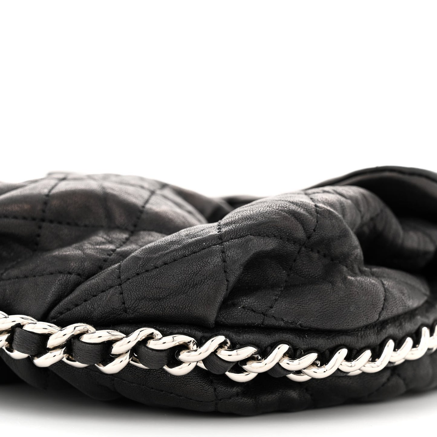 Washed Lambskin Quilted Medium Chain Around Messenger Black