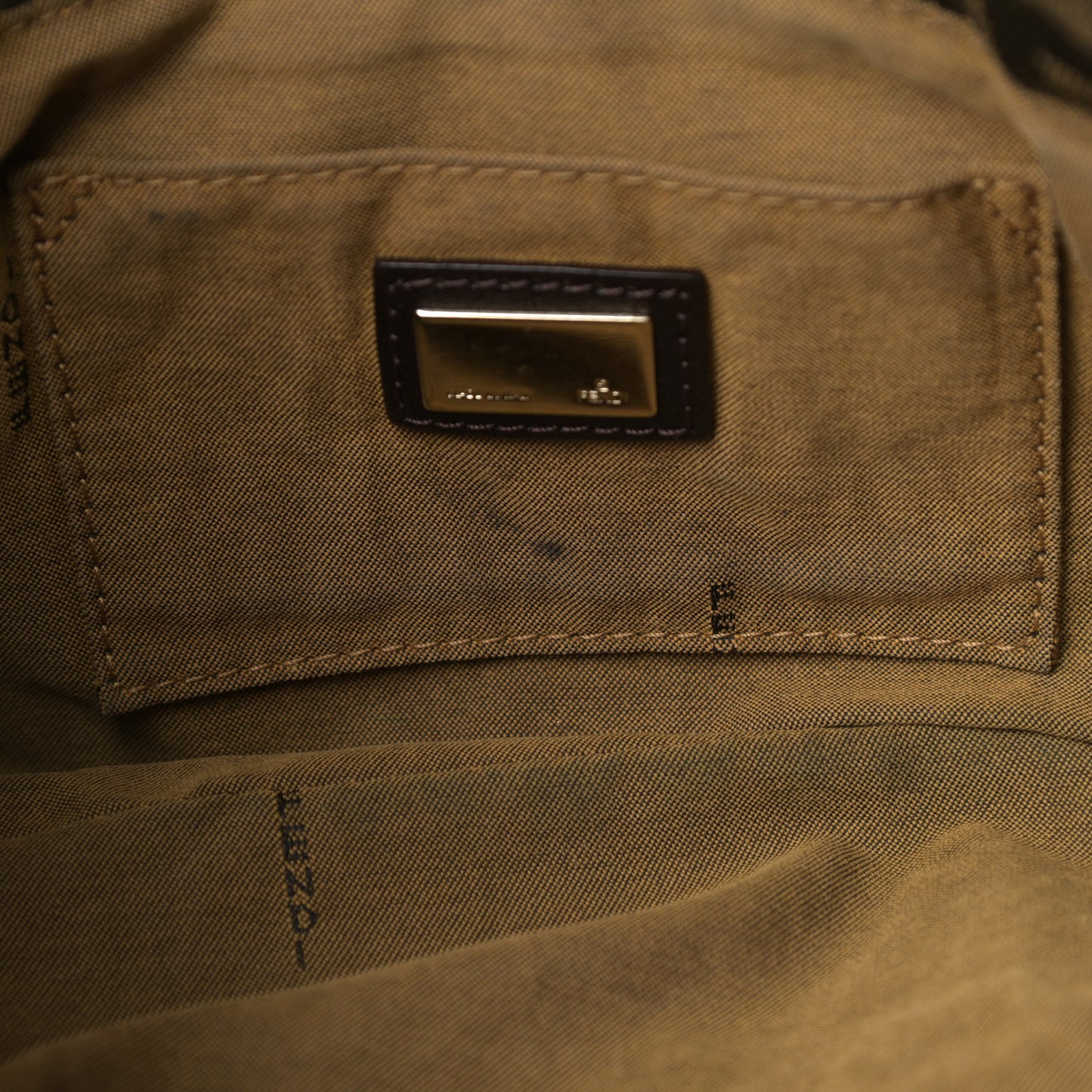 Zucca Small Chef Shoulder Bag Tobacco