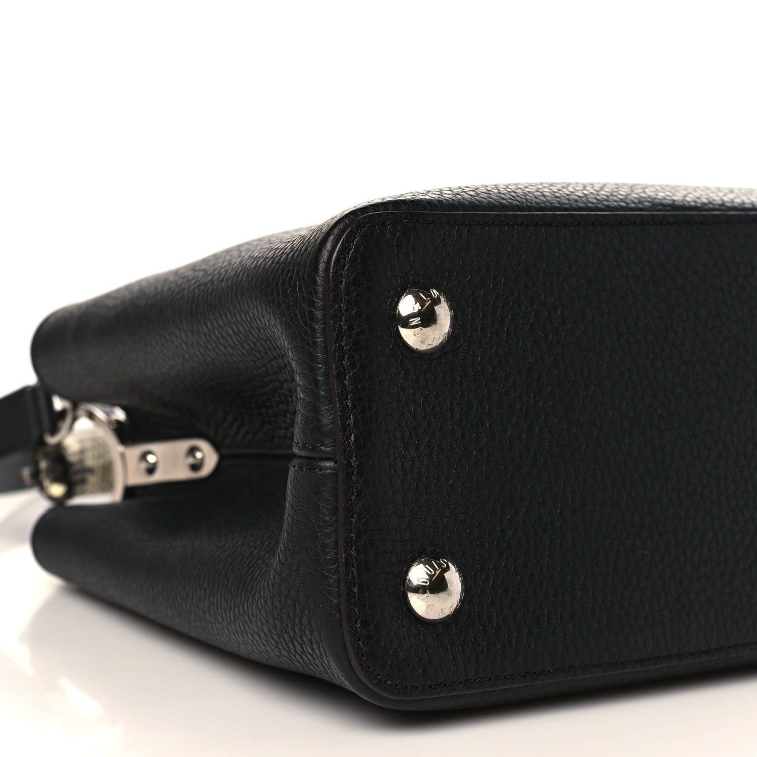 Louis Vuitton Taurillon Snakeskin Capucines MM Black 6 of 7