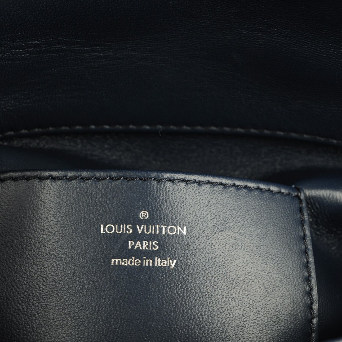 Lambskin Malletage Contraste GO-14 PM Blue