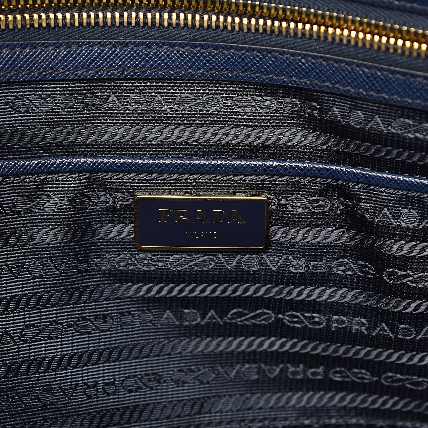 Saffiano Large Galleria Double Zip Tote Baltico