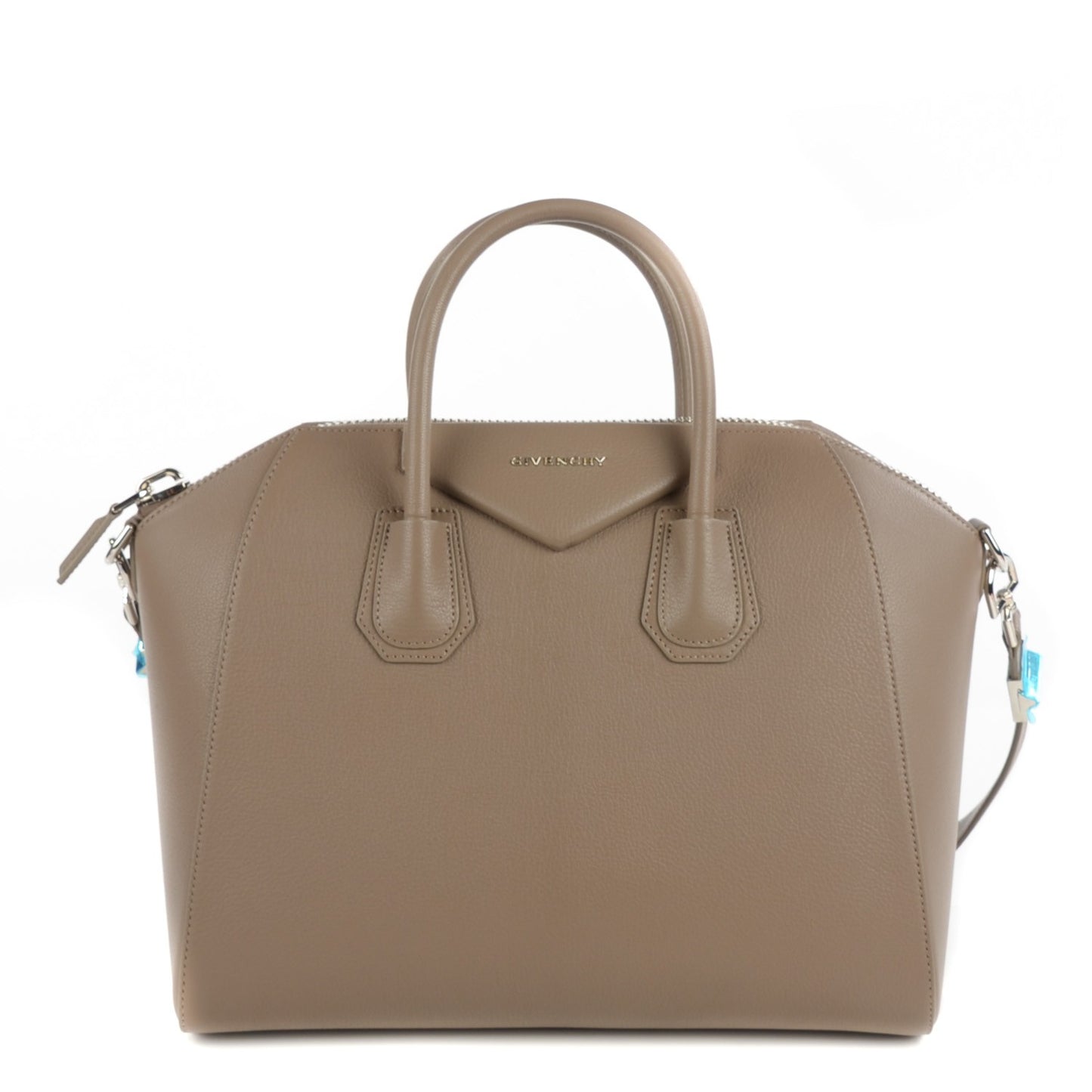 Sugar Goatskin Medium Antigona Sand