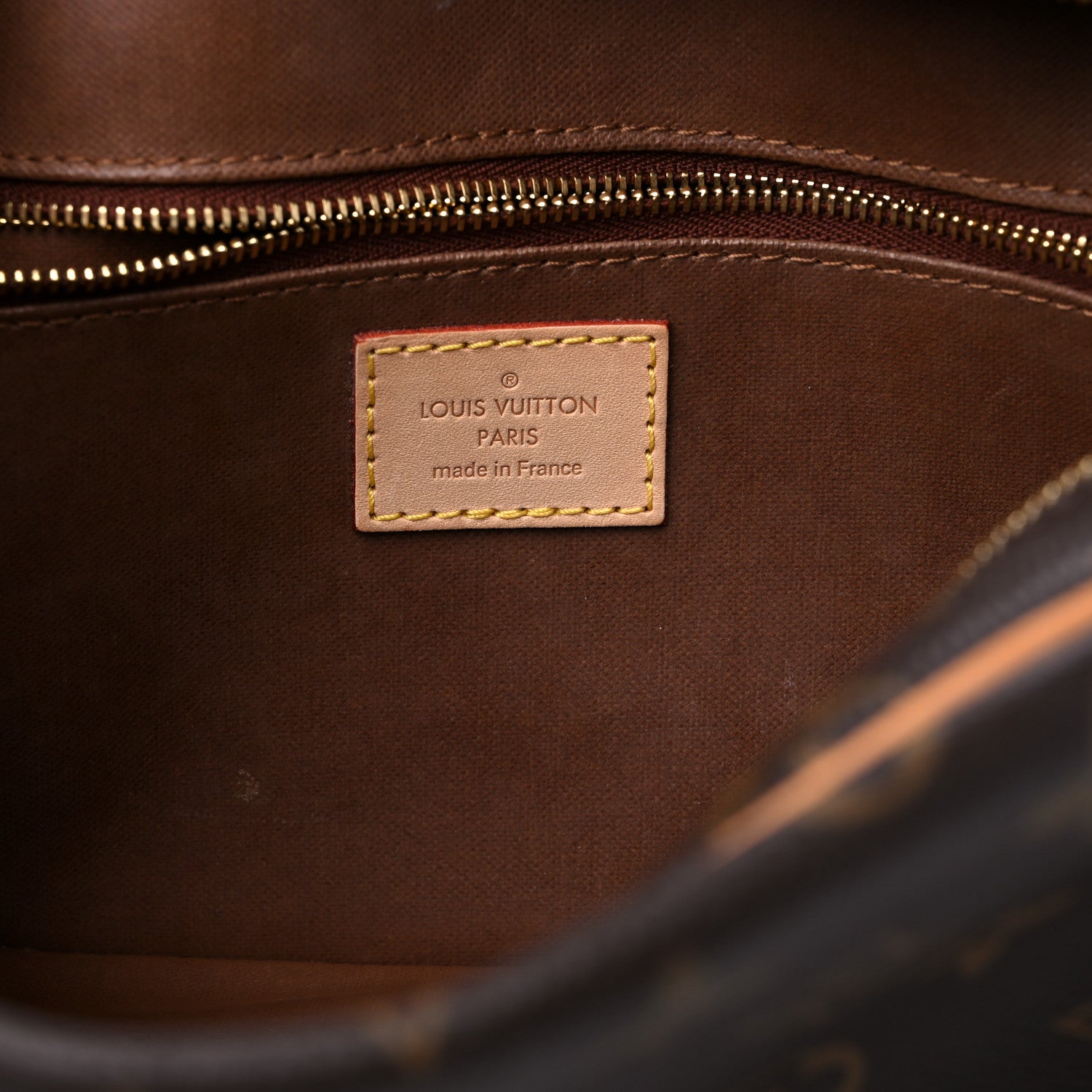 Louis Vuitton Monogram Toiletry Bag 25 6 of 11