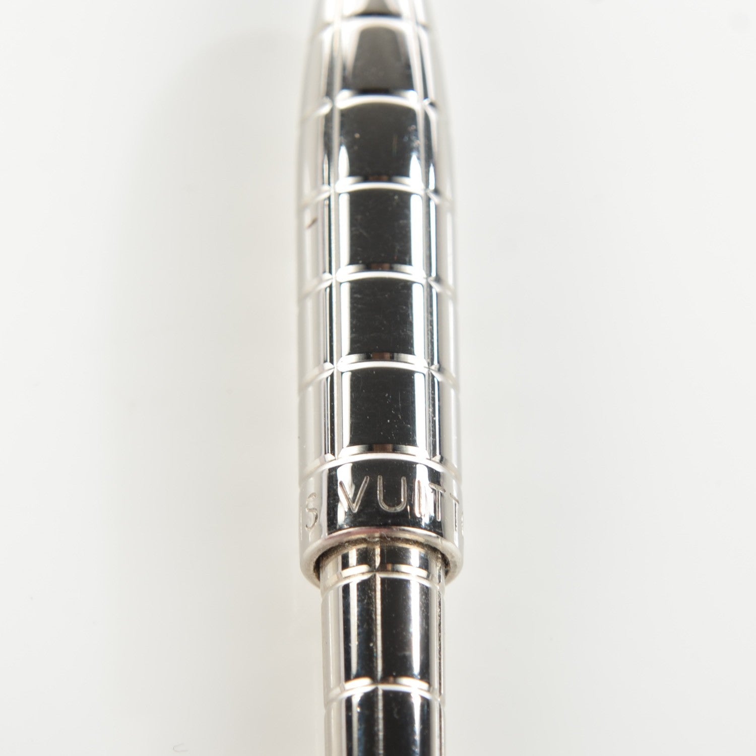 Louis Vuitton Agenda Ballpoint Pen Silver 4 of 8