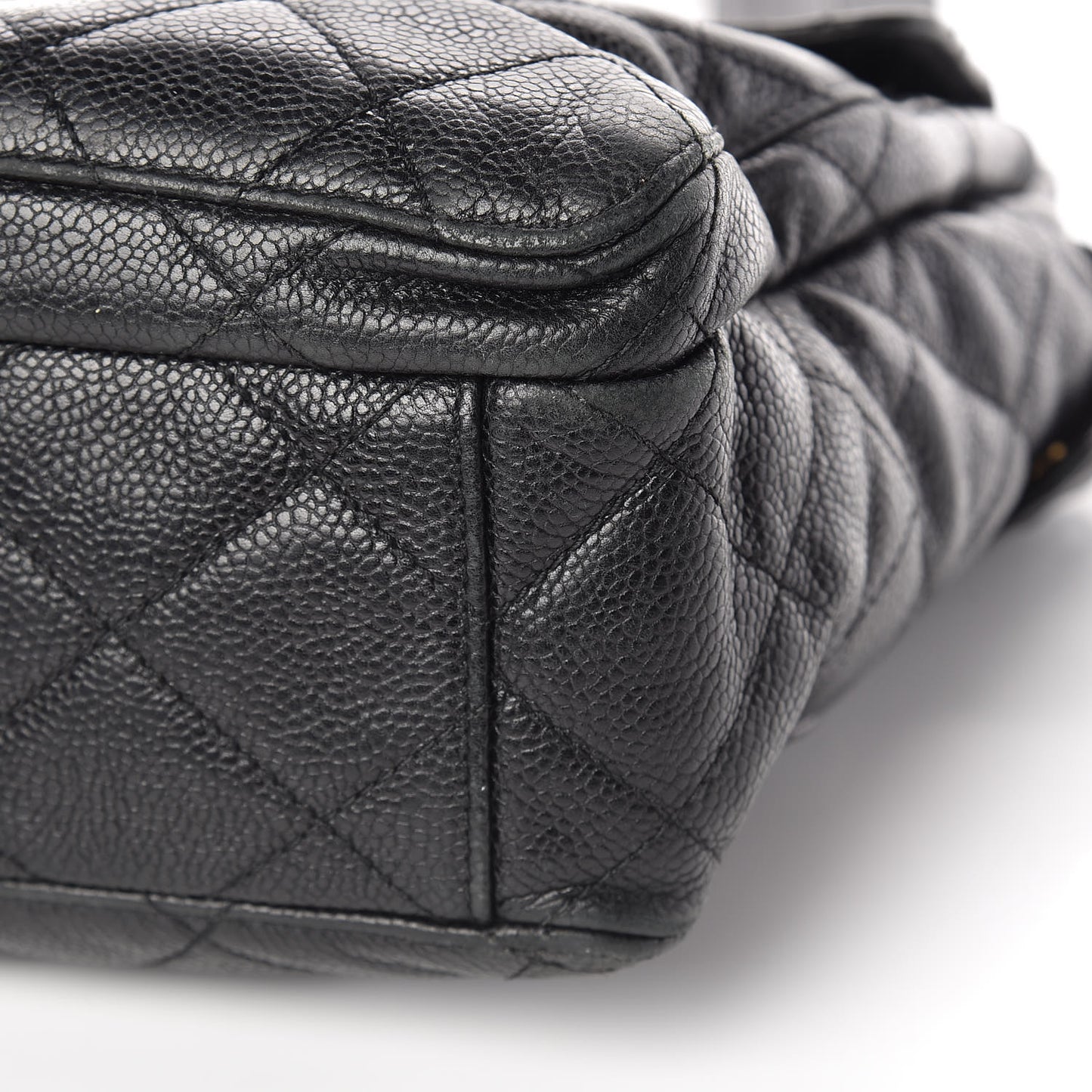 Caviar Quilted Flap Shoulder Bag Black