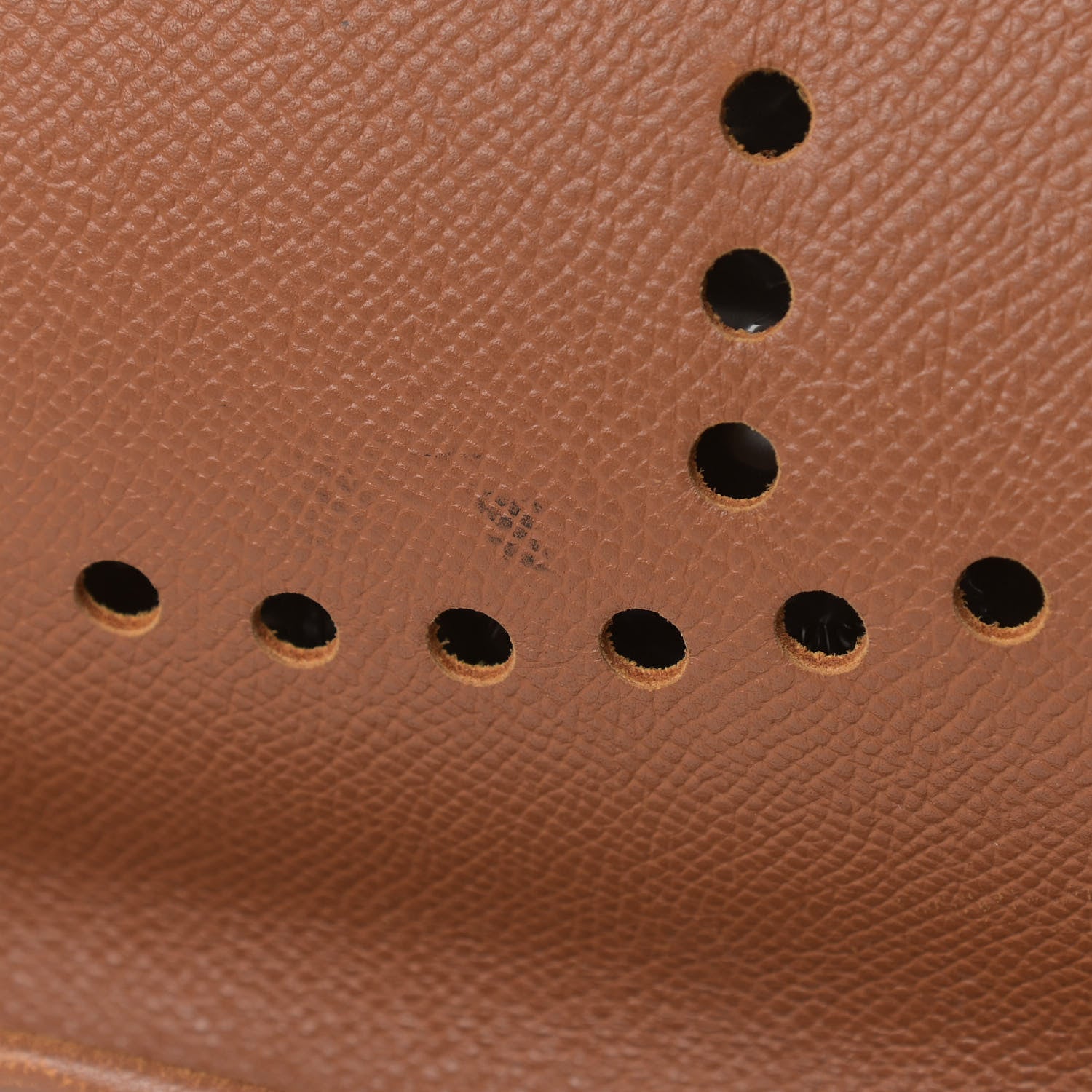 Hermes Courchevel Evelyne GM Gold 16 of 18