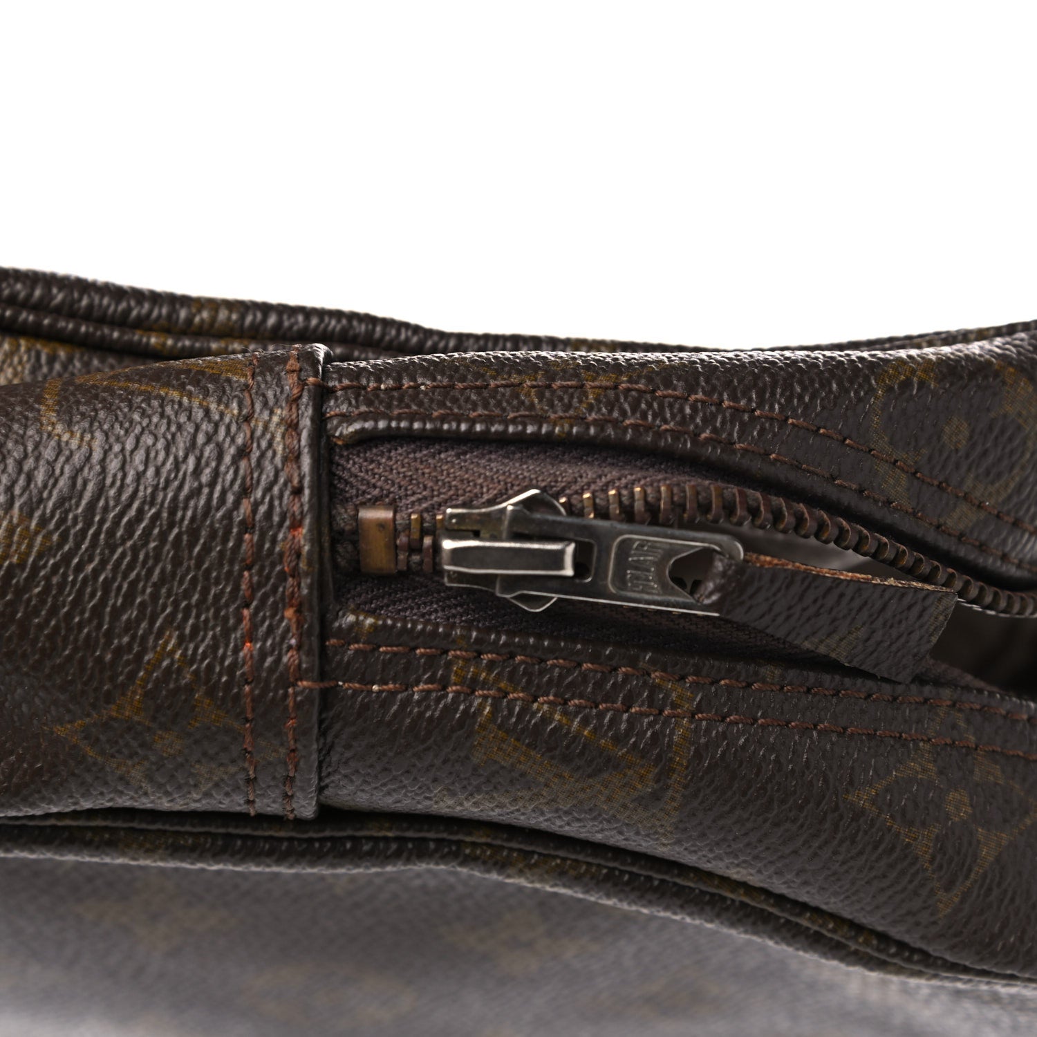 Louis Vuitton Monogram Trousse Toilette 28 15 of 15