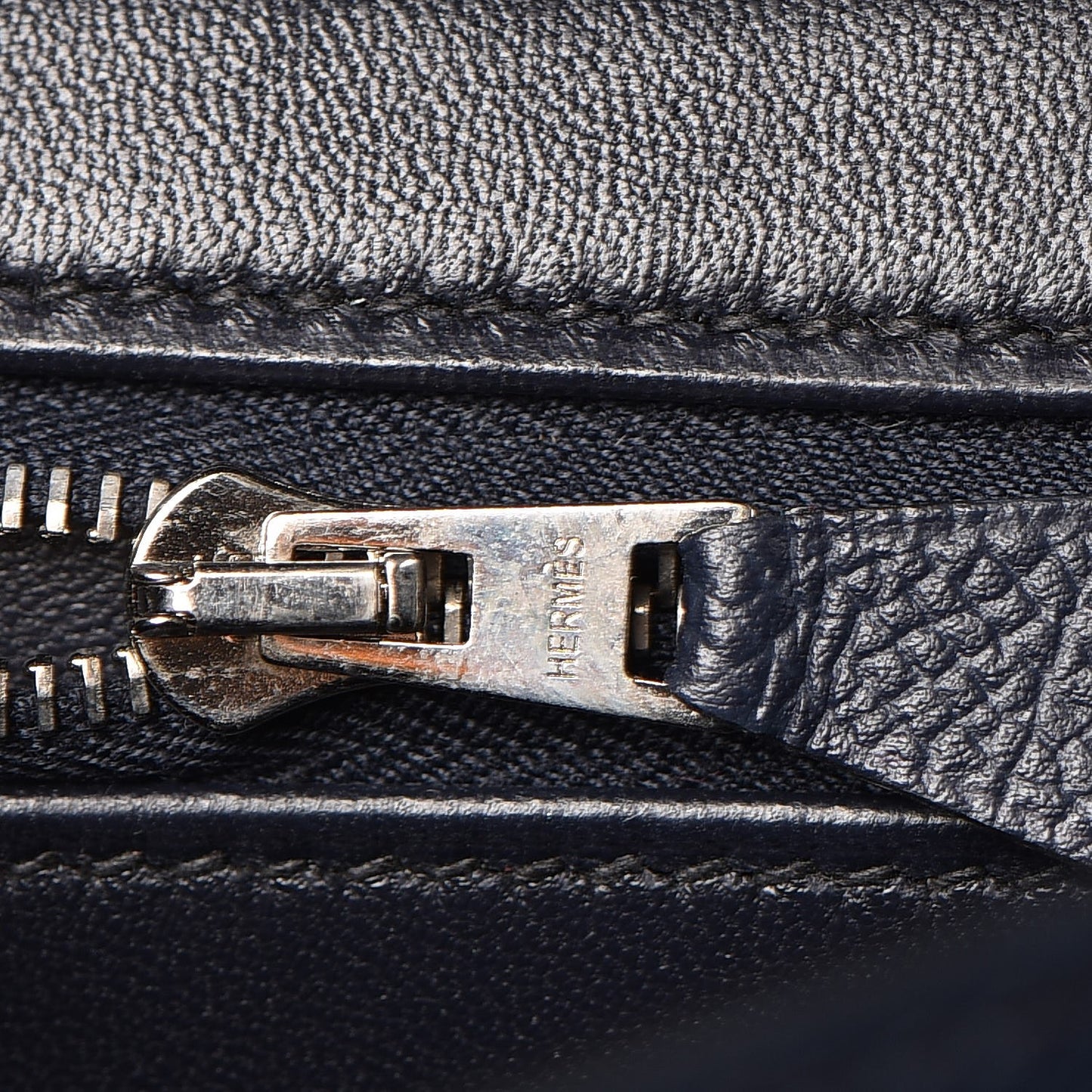 Epsom Constance 24 Bleu Indigo
