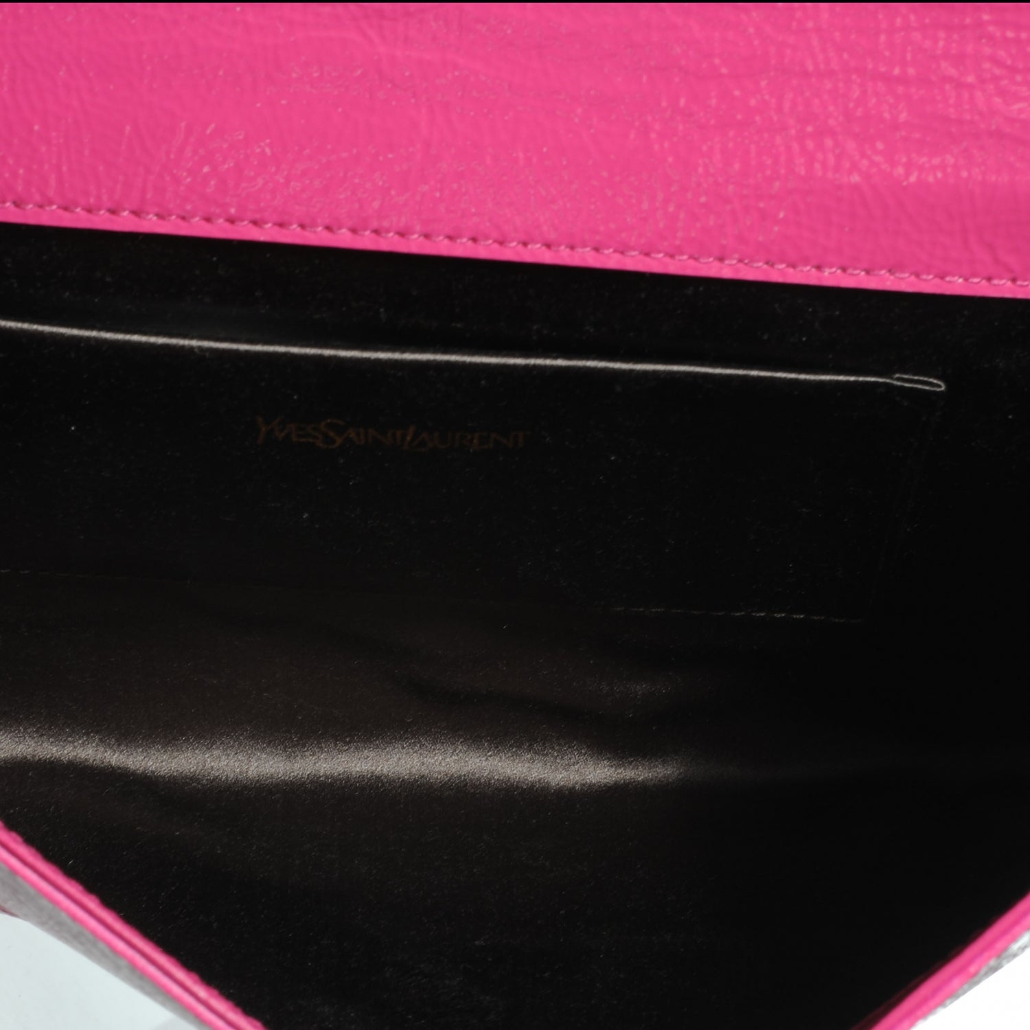 Saint Laurent Textured Patent Belle de Jour Clutch Pink 5 of 7