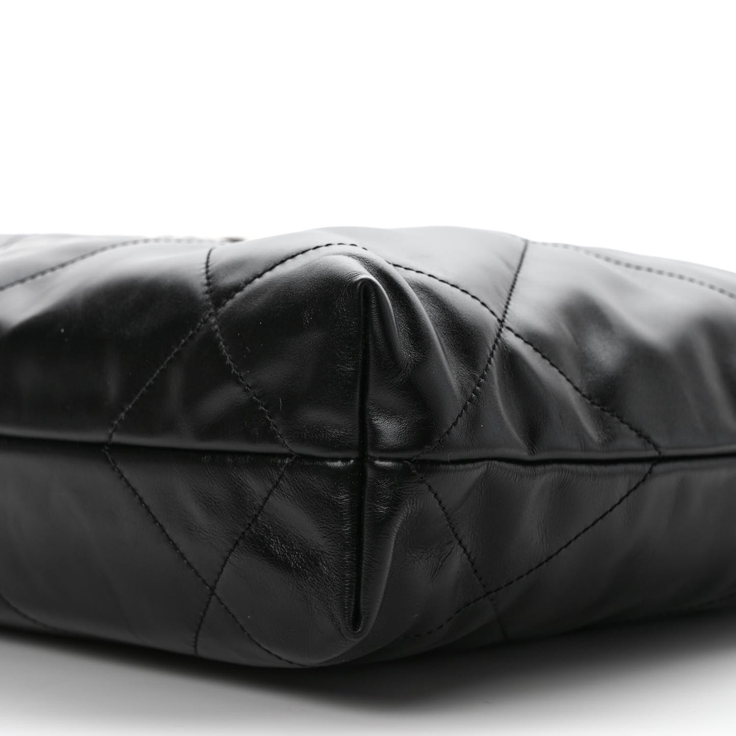 Shiny Calfskin Quilted Small Chanel 22 Black