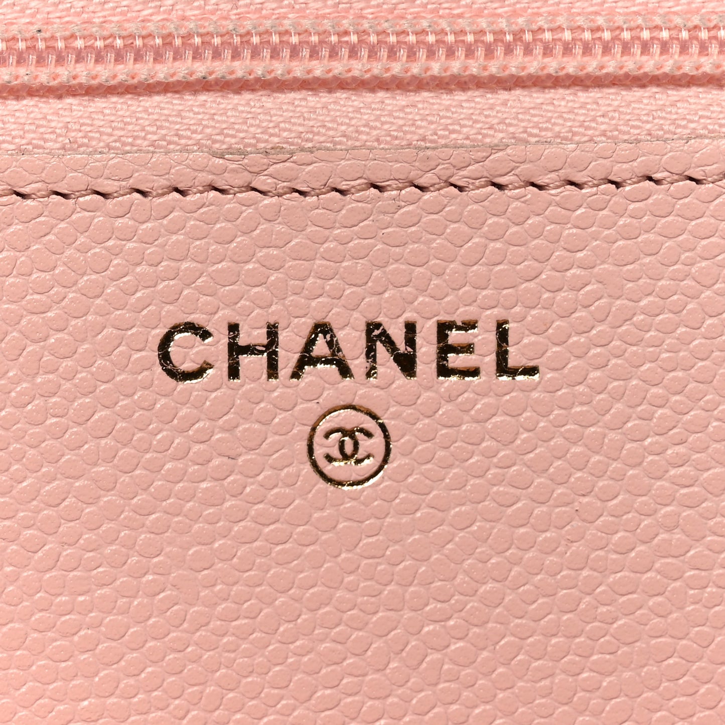 Caviar Quilted Wallet on Chain WOC Light Pink
