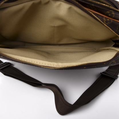 Louis Vuitton Monogram Reporter GM 5 of 8