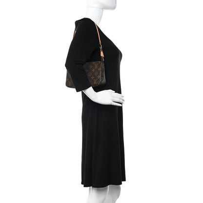 Louis Vuitton Monogram Pochette Accessories NM 2 of 8