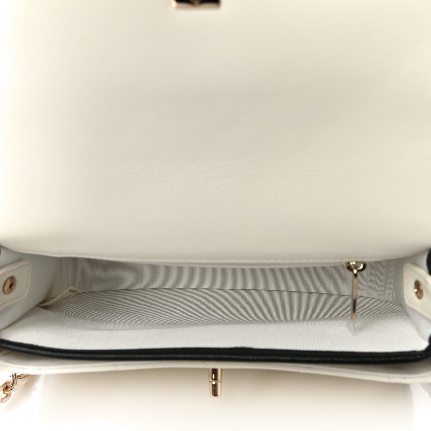 Caviar Quilted Round Messenger Flap White Black