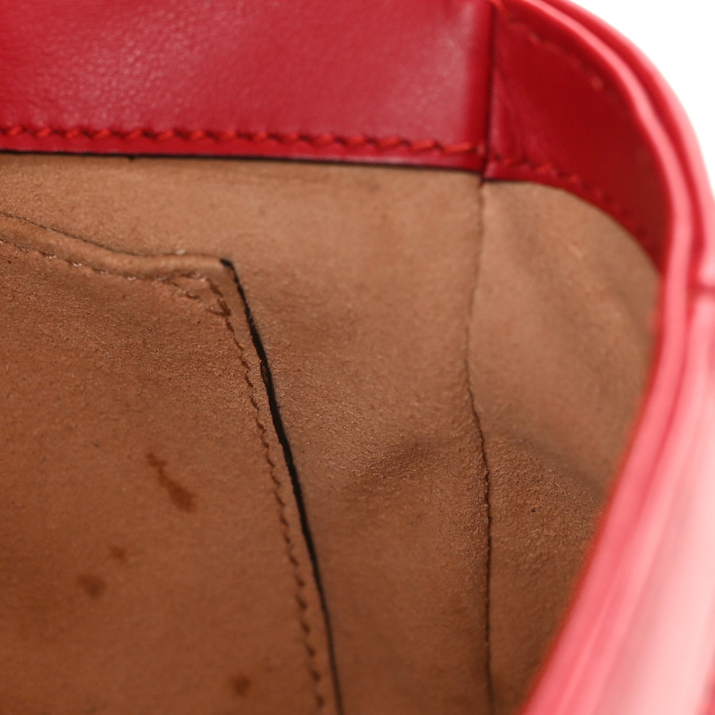 Calfskin Matelasse Mini GG Marmont Shoulder Bag Hibiscus Red