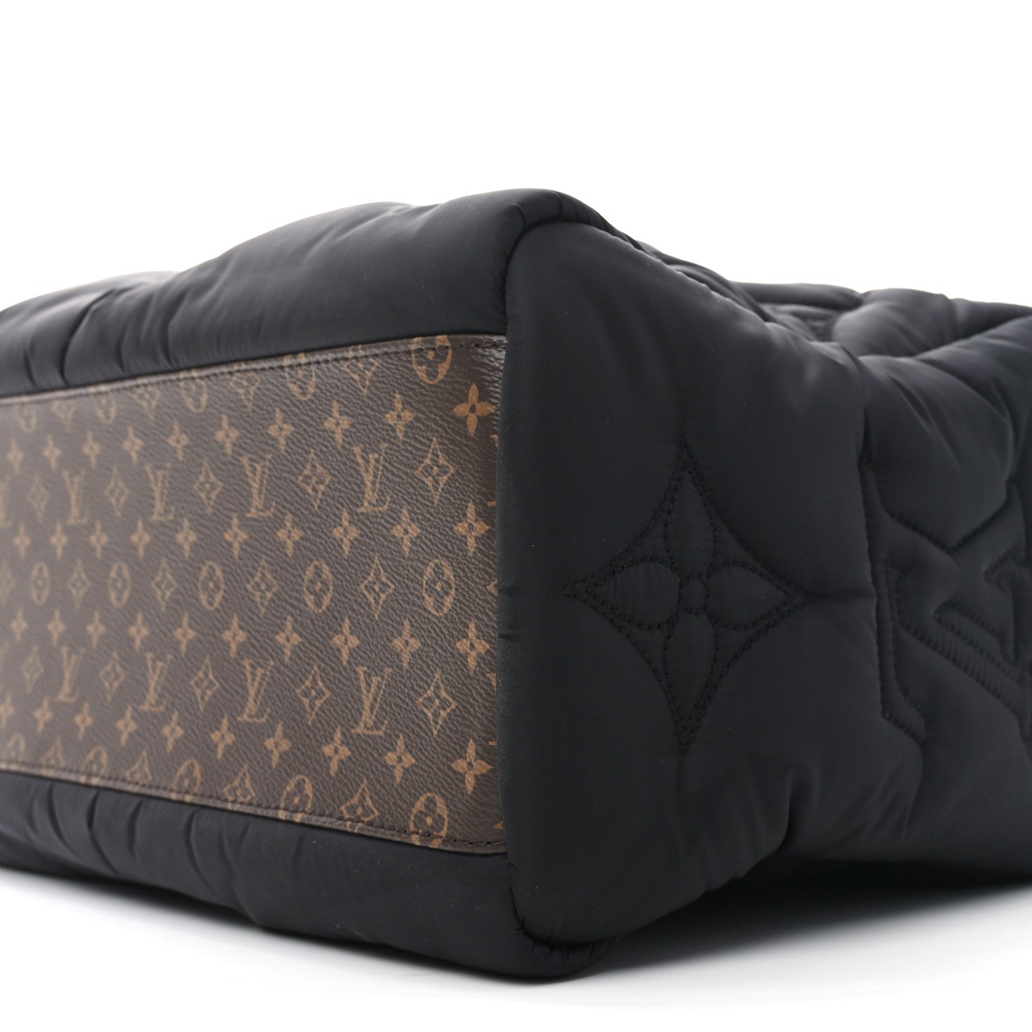 Louis Vuitton Econyl Monogram Pillow Giant Onthego MM Black 9 of 9