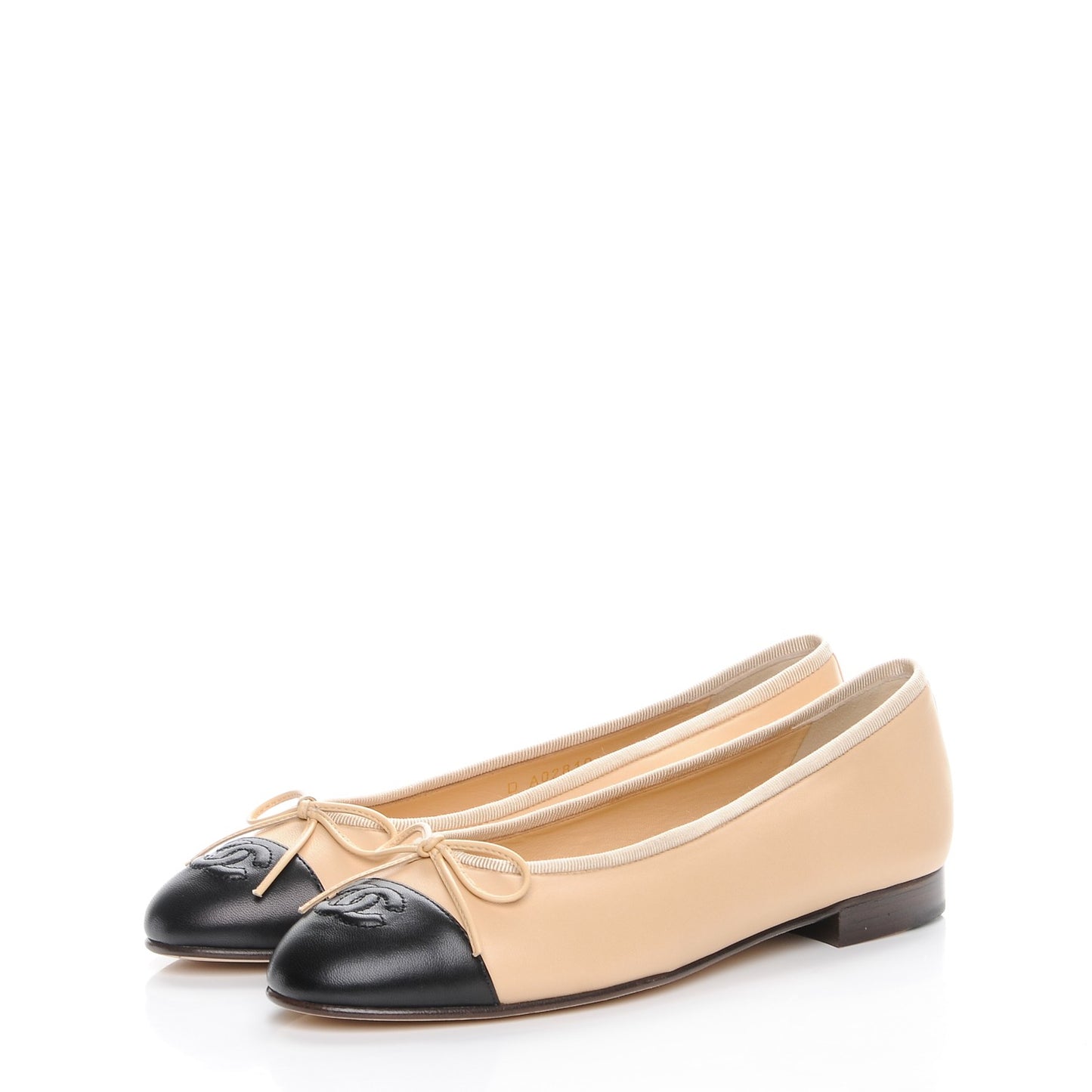 Lambskin Cap Toe Ballerina Flats 38 Beige Black