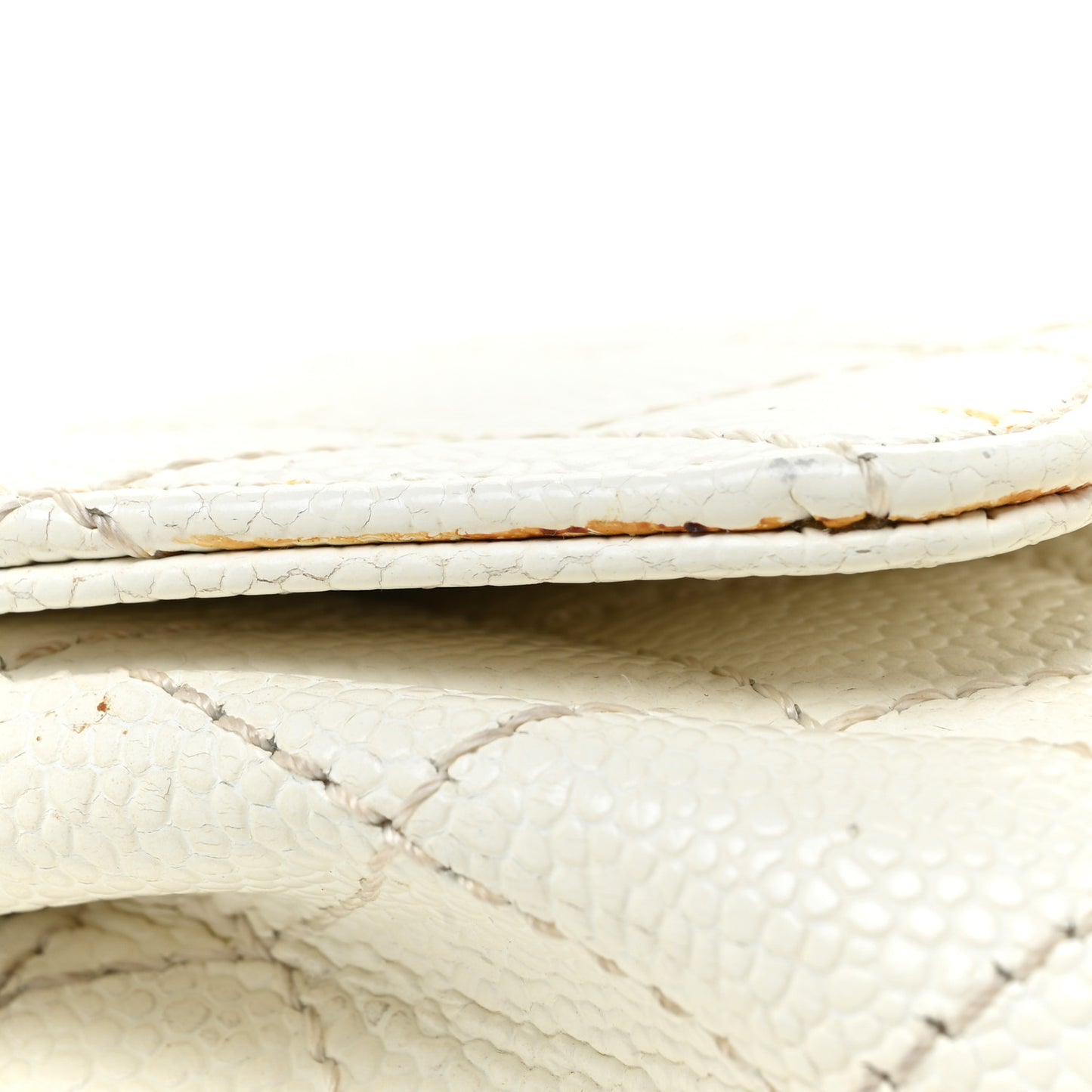Caviar Quilted East West Flap White