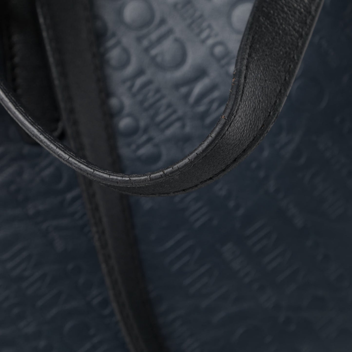 Calfskin Logo Embossed Twist East West Tote Navy Black