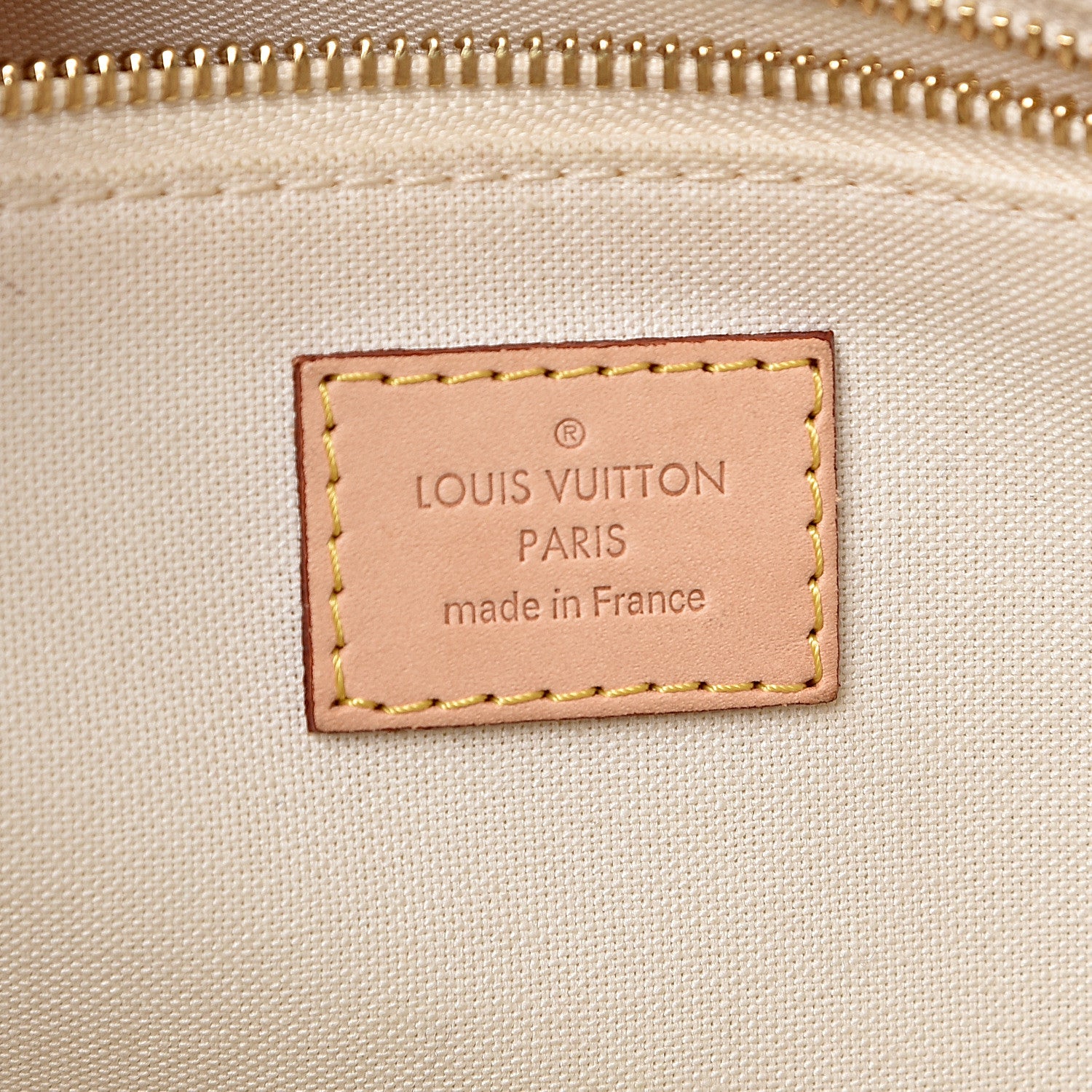 Louis Vuitton Damier Azur Cabas Adventure MM 6 of 17