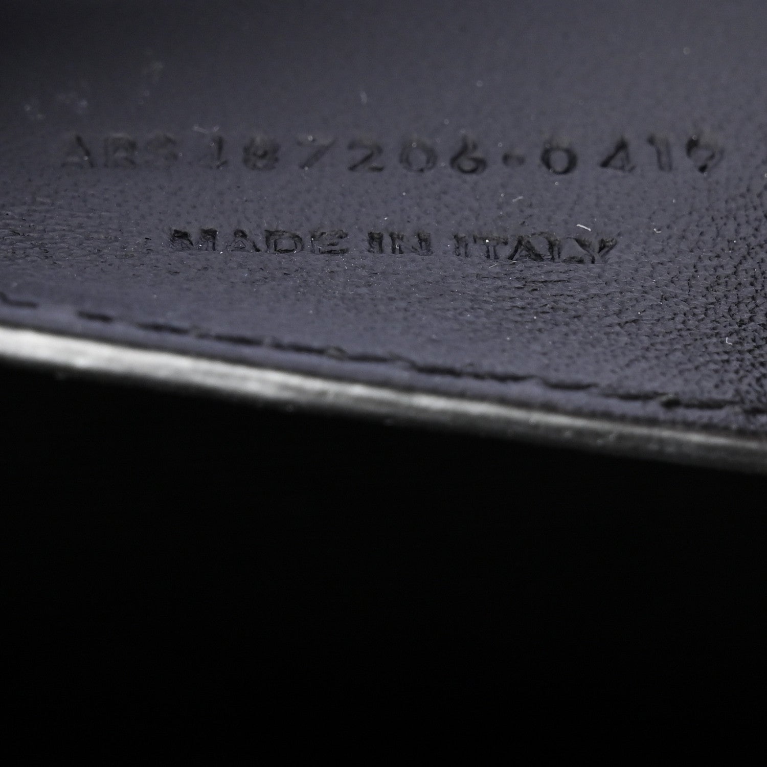 Saint Laurent Grain De Poudre Textured Mixed Matelasse Triquilt Medium Monogram Satchel Black 8 of 11