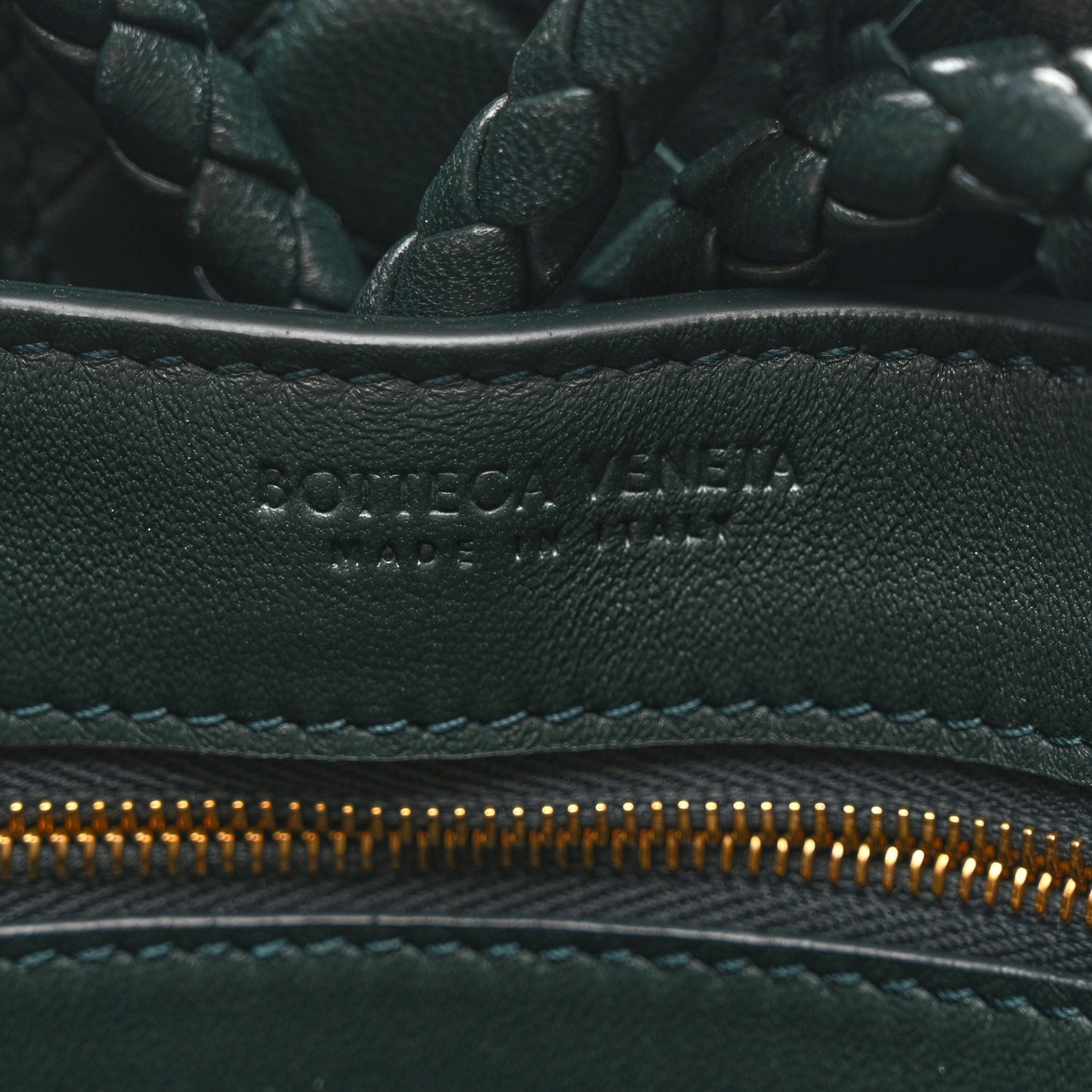 Nappa Intrecciato Small Andiamo Shoulder Bag Emerald Green