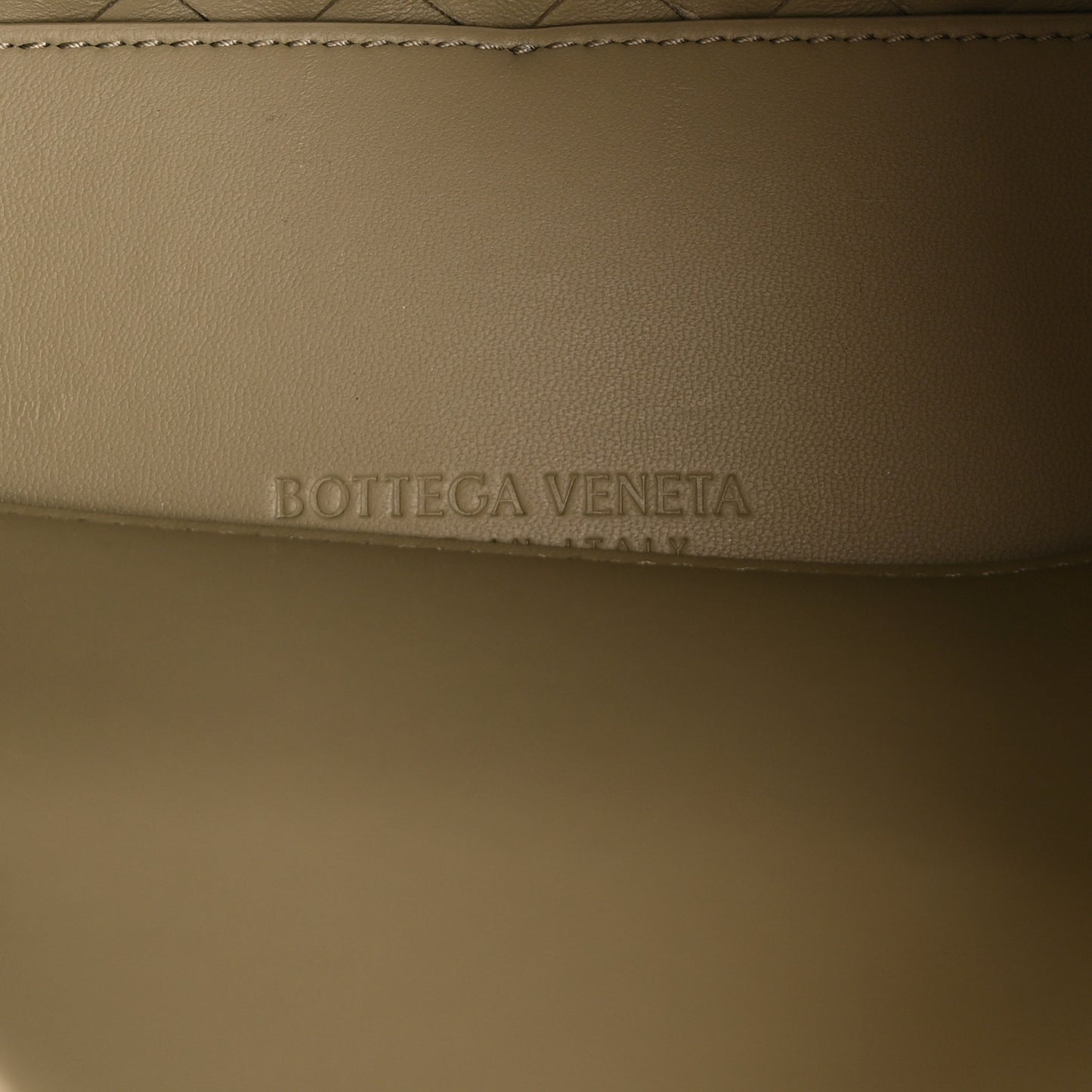 Nappa Intrecciato Small Andiamo Shoulder Bag Travertine